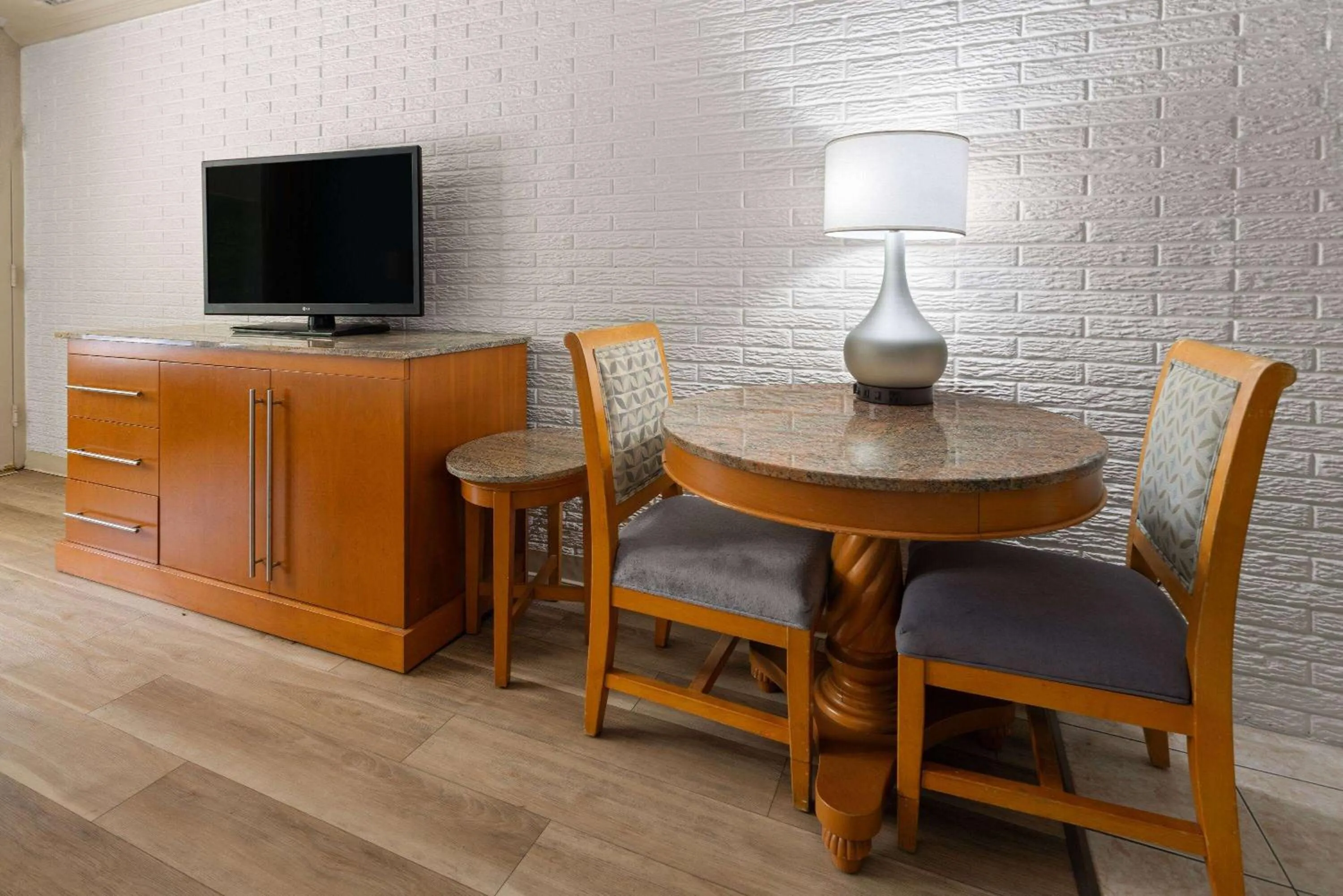 Photo of the whole room in Inn at Atlantic City Hotel & Banquet