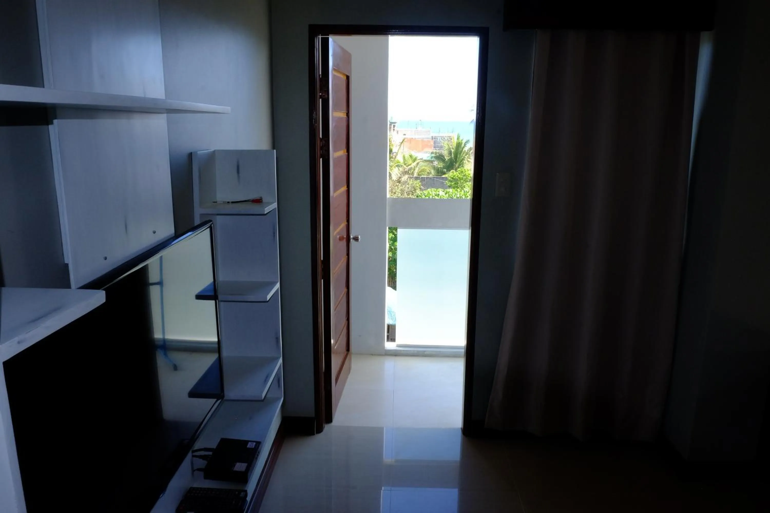 Balcony/Terrace in Pacific Waves Inn (Annex)