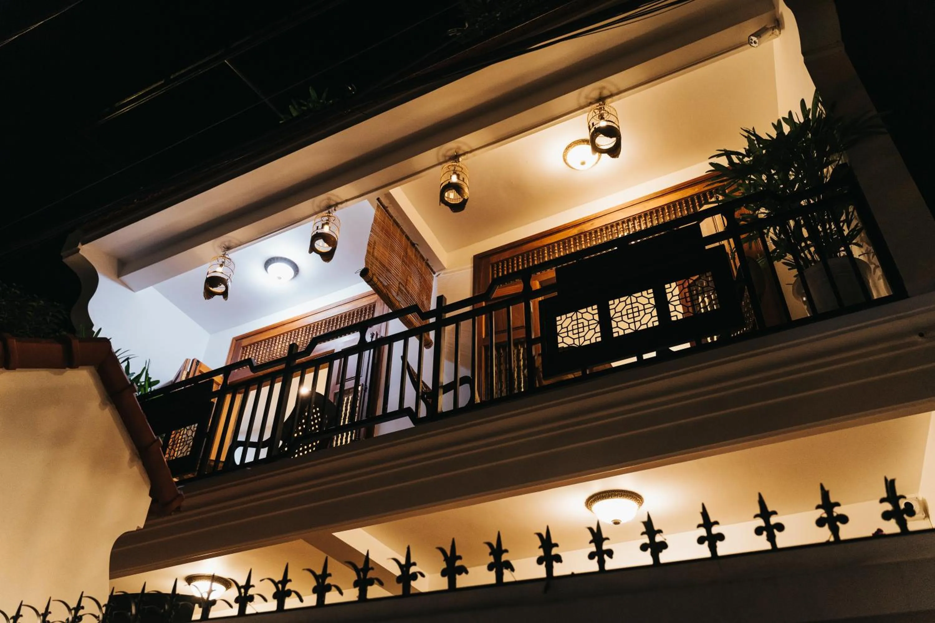 Night in Hue 1962 INN