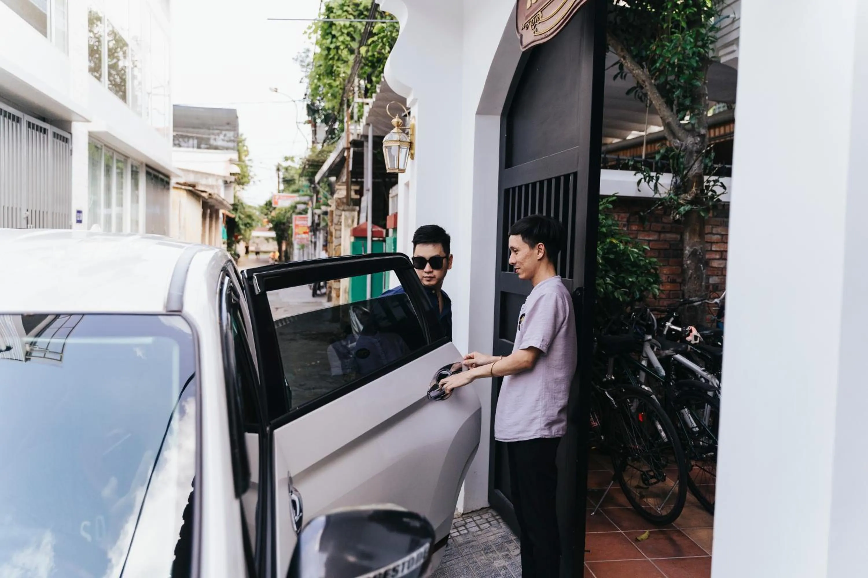 Property building in Hue 1962 INN