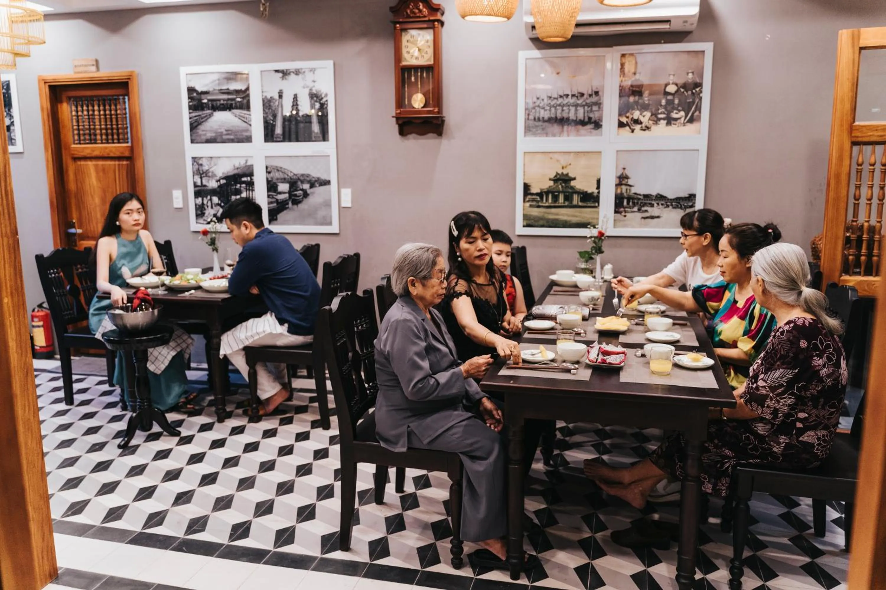 Restaurant/places to eat in Hue 1962 INN