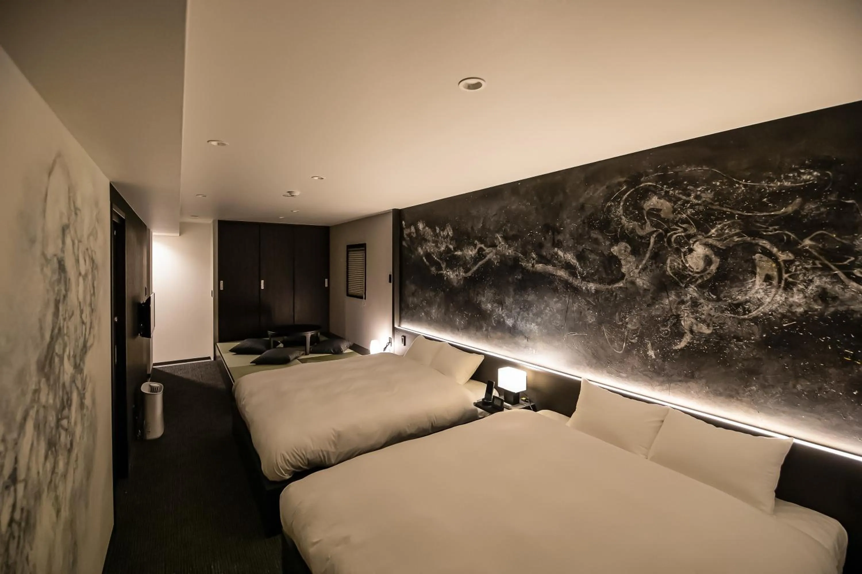 Bed in Akari Nijo-jo