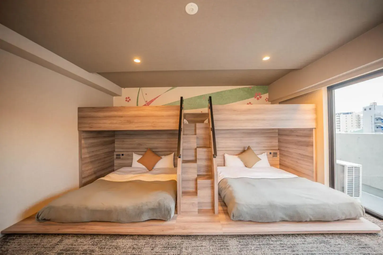 Minn Ueno Iriya Minn Ueno Iriya