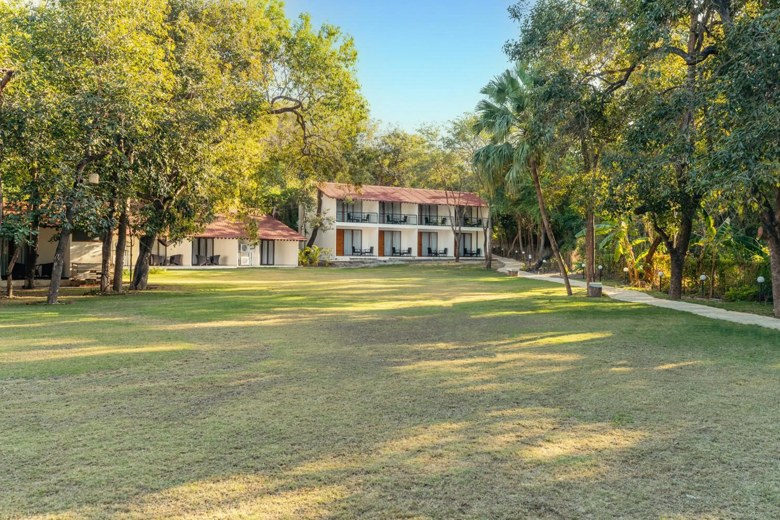 Garden in Aranya Vilas - A Nature Resort