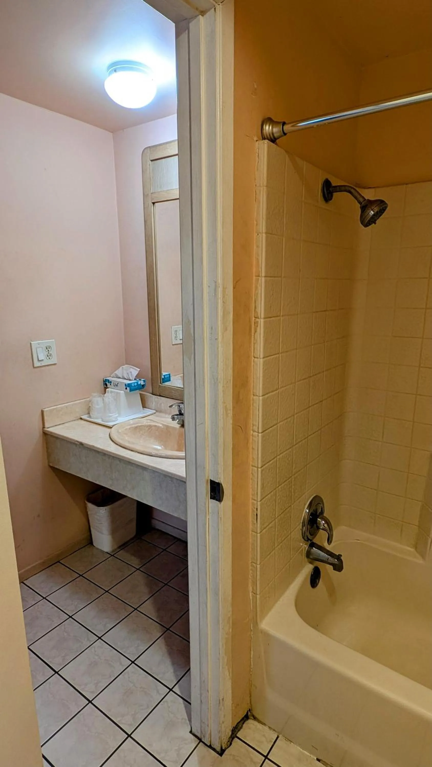 Royal Century Hotel at LAX