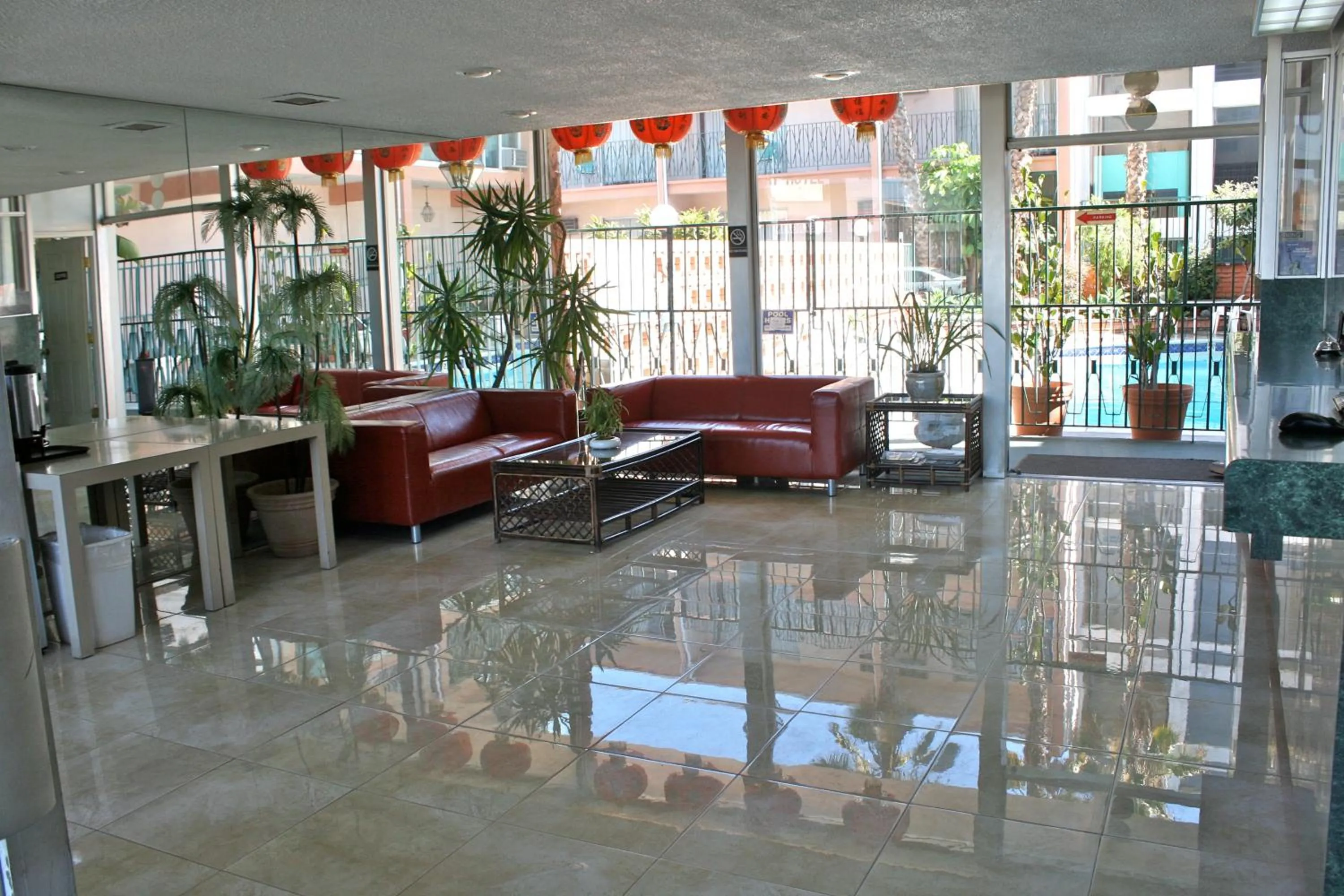 Lobby or reception in Royal Century Hotel at LAX