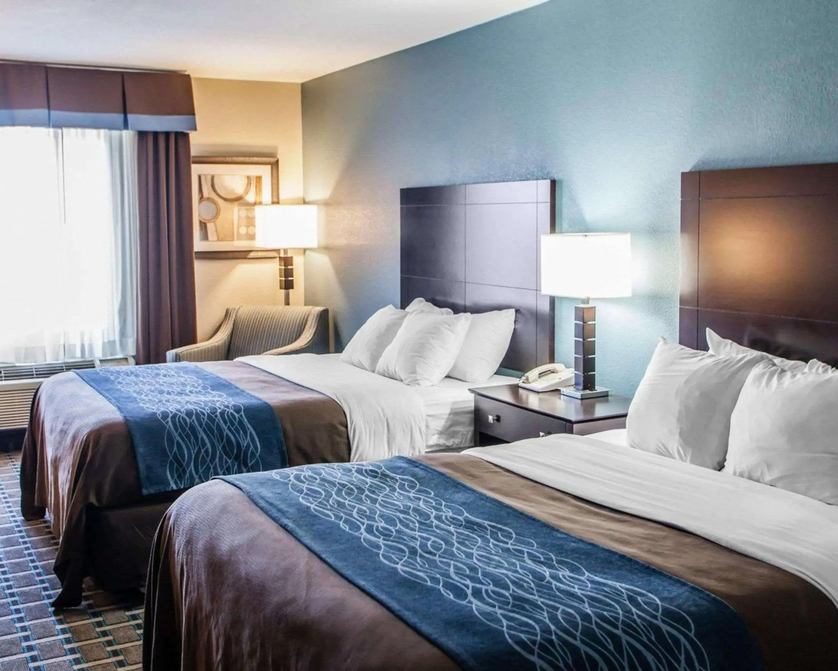 Queen Room with Two Queen Beds - Non-Smoking in Comfort Inn Lees Summit - Hwy 50 & Hwy 291 Queen Room with Two Queen Beds - Non-Smoking in Comfort Inn Lees Summit - Hwy 50 & Hwy 291