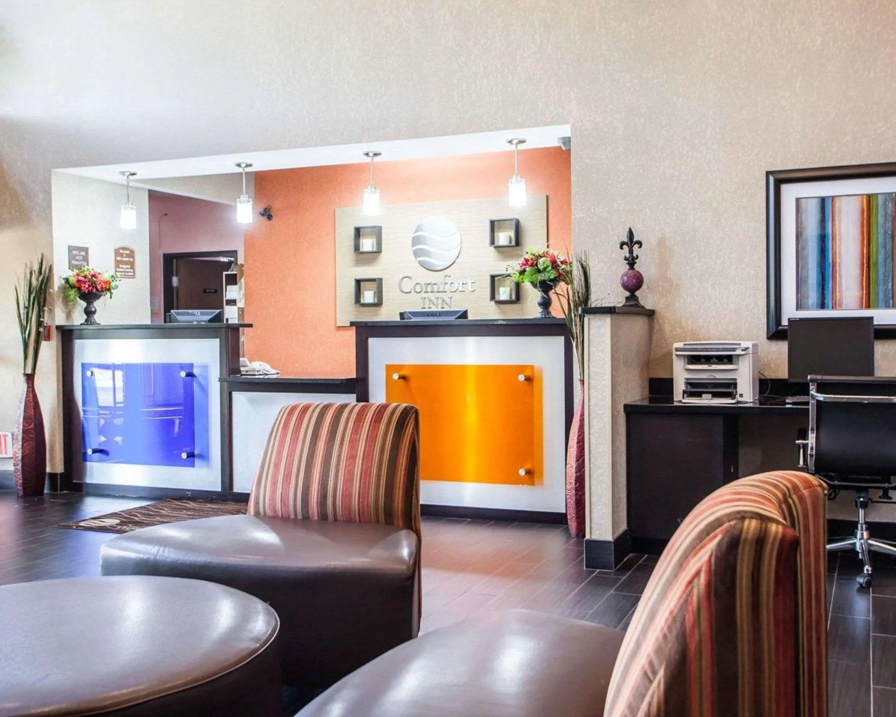 Lobby or reception in Comfort Inn Lees Summit - Hwy 50 & Hwy 291