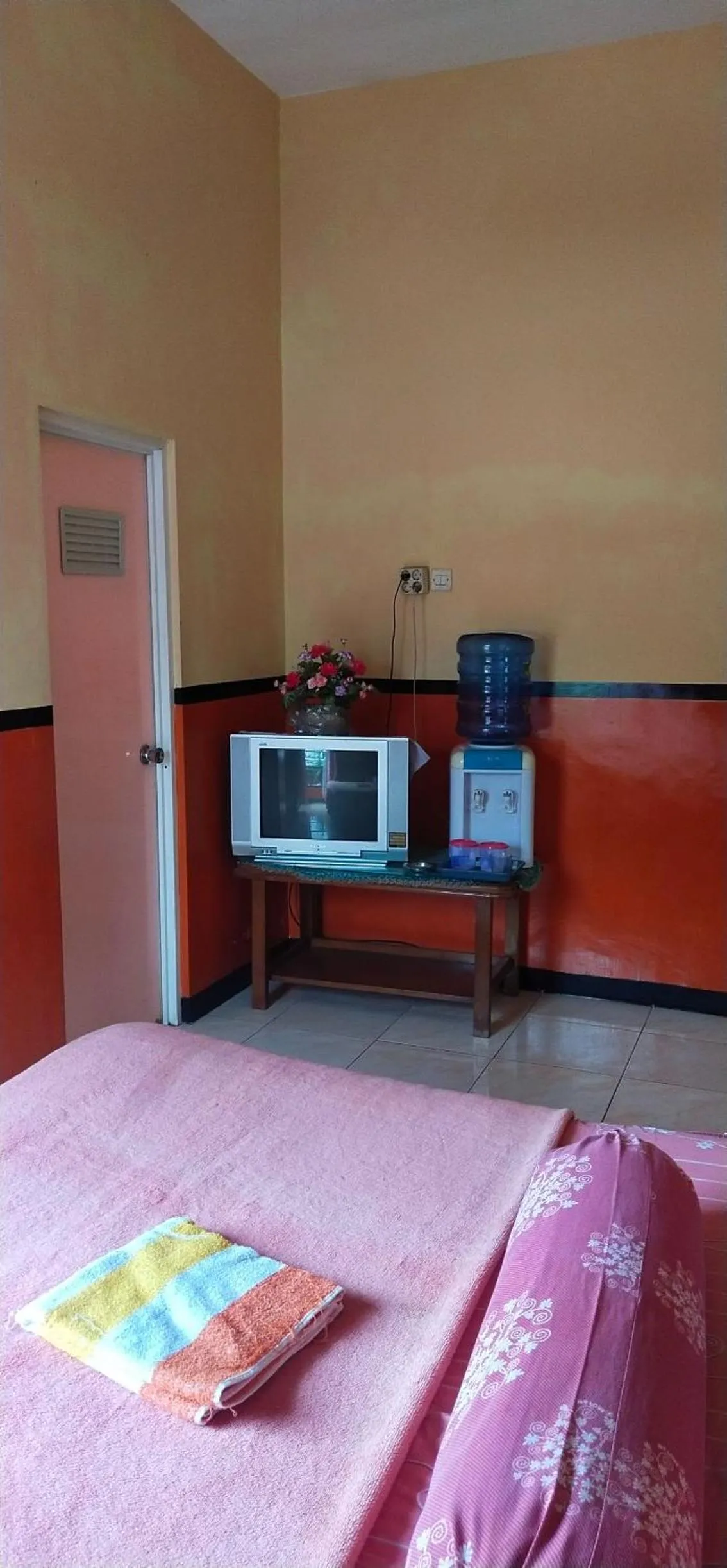 Photo of the whole room, Bed in Penginapan Indah Lestari