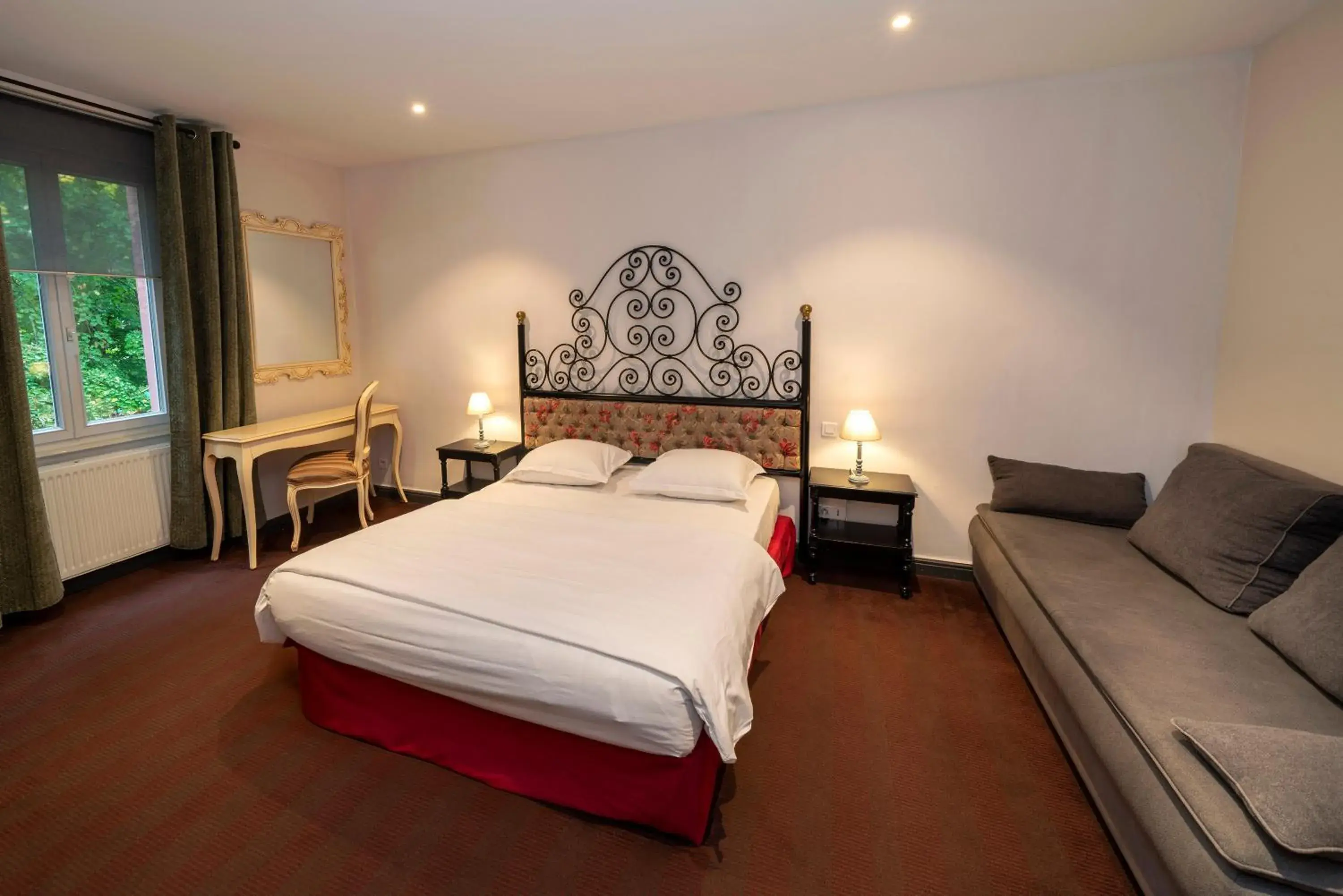 Standard Apartment in Hôtel du Parc, Restaurant, Spa & Wellness Standard Apartment in Hôtel du Parc, Restaurant, Spa & Wellness