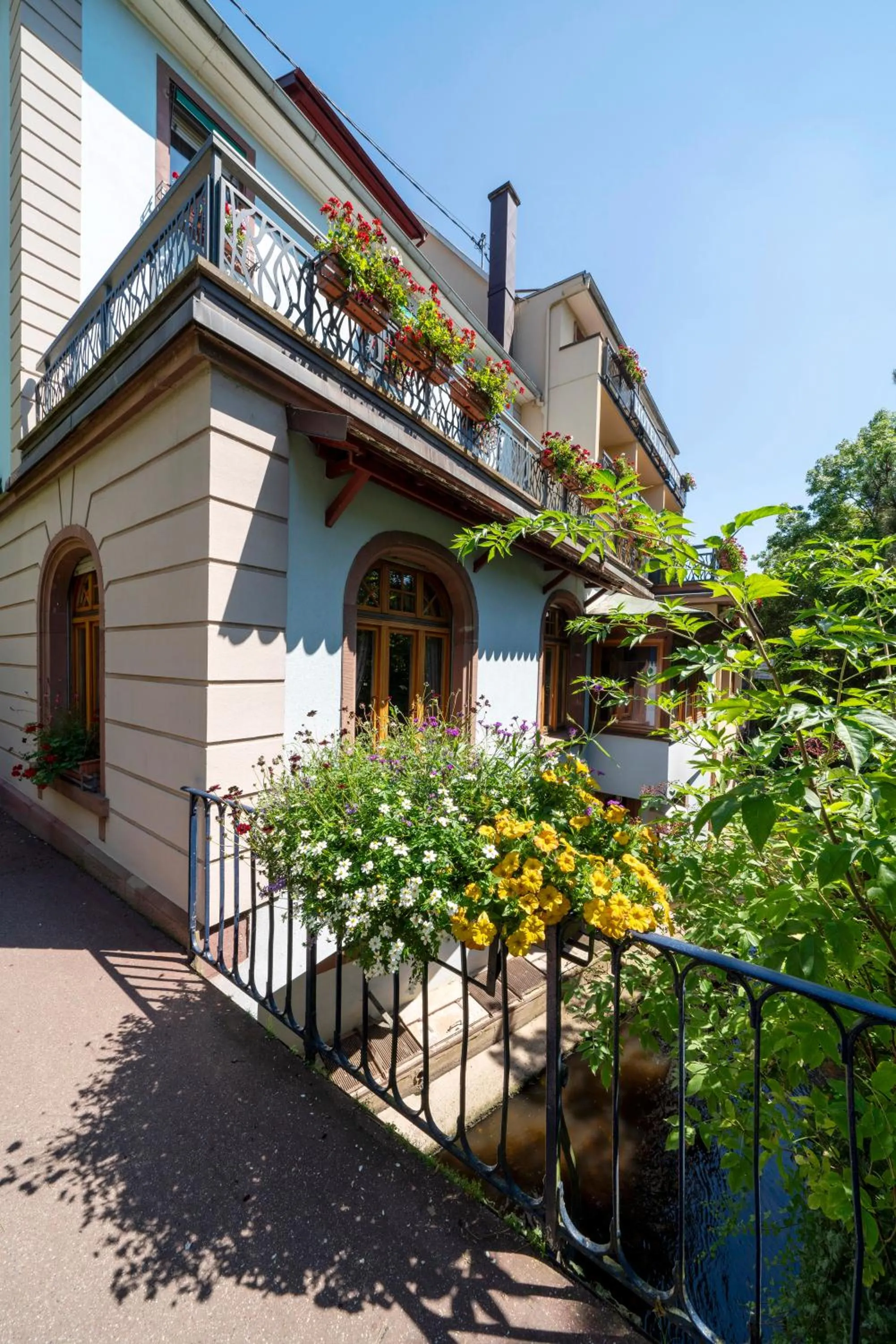 Property building in Hôtel du Parc, Restaurant, Spa & Wellness