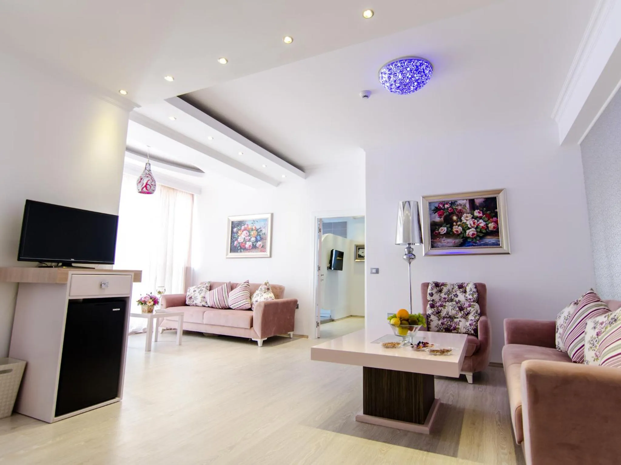 Living room in Phoenicia Luxury Hotel