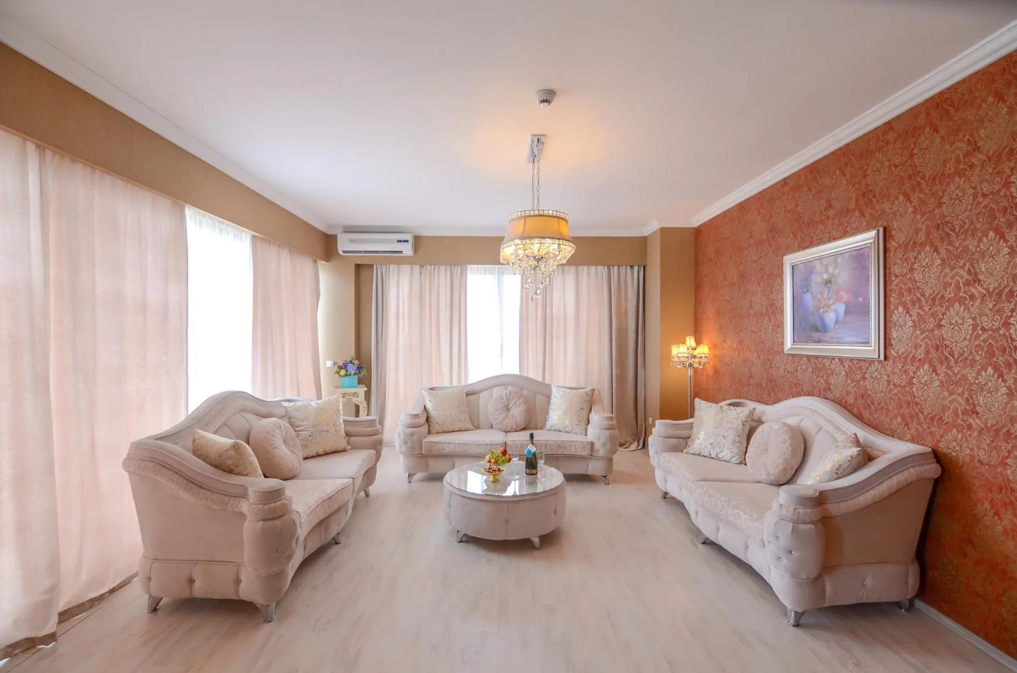 Living room in Phoenicia Luxury Hotel