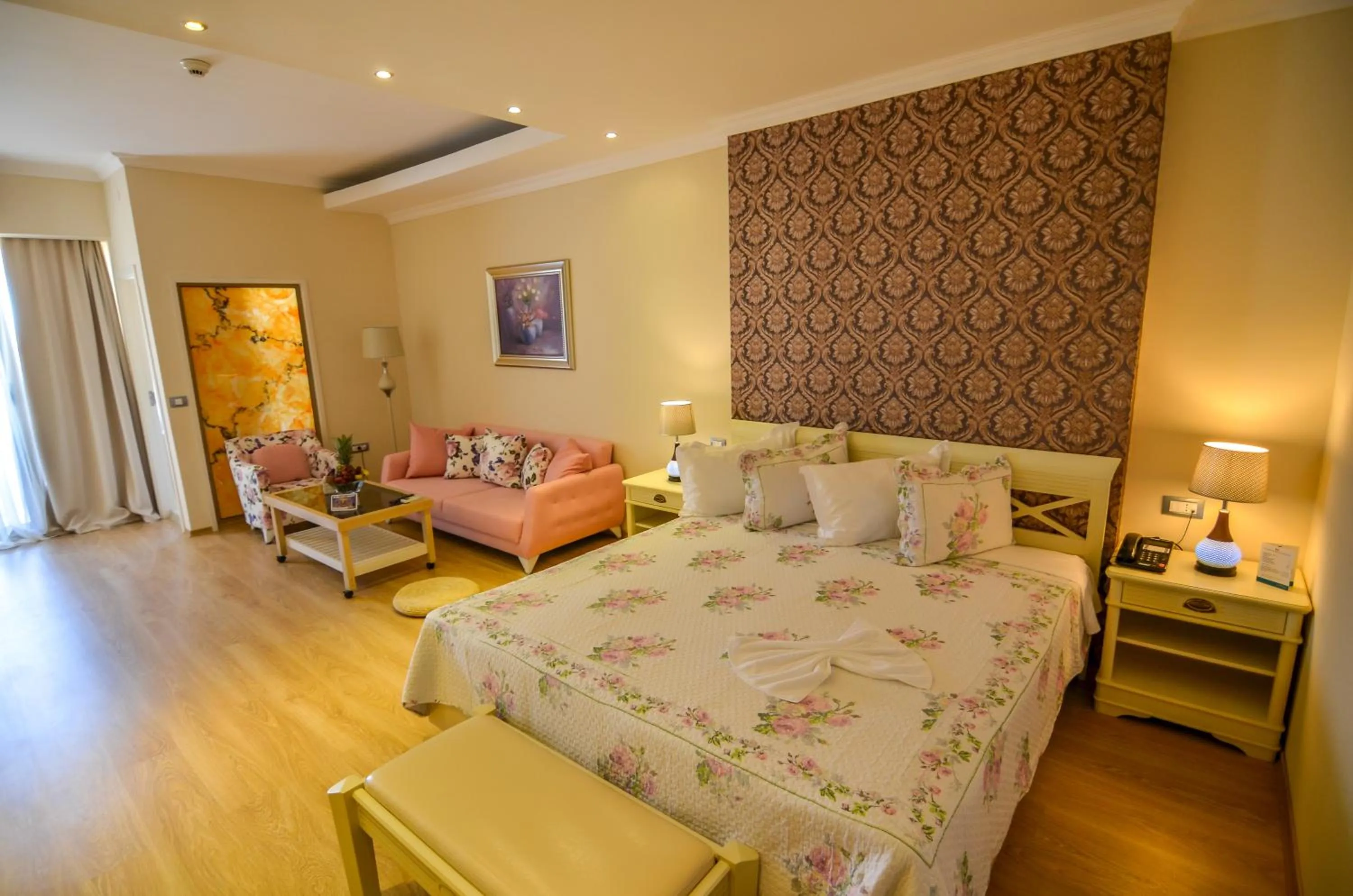 Photo of the whole room, Bed in Phoenicia Luxury Hotel