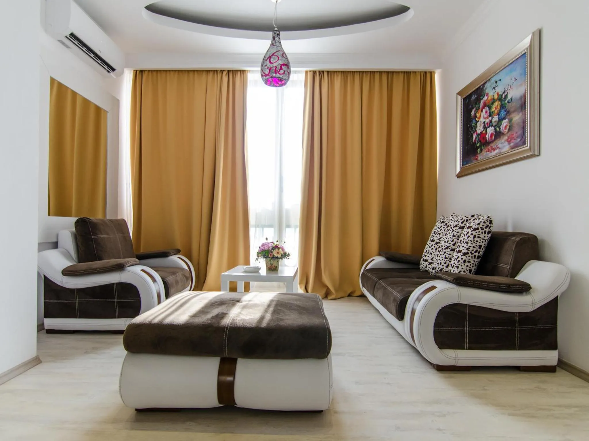 Living room in Phoenicia Luxury Hotel