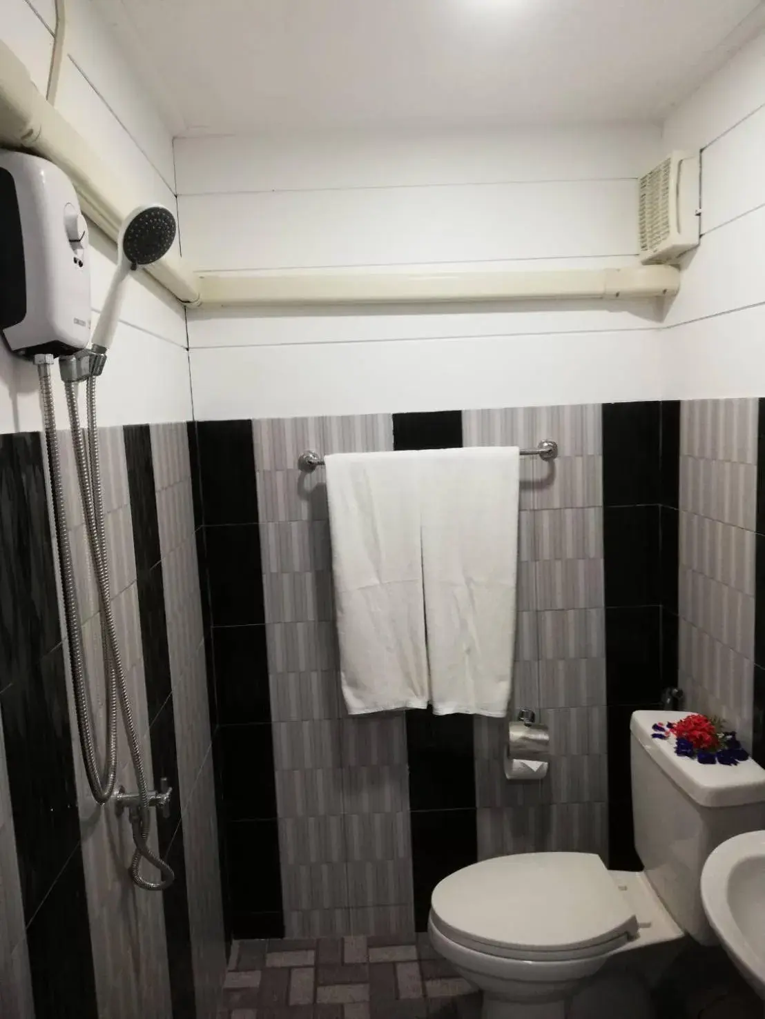 Deluxe Double Room with Balcony - single occupancy in Phumiphat resort Koh Mook Deluxe Double Room with Balcony - single occupancy in Phumiphat resort Koh Mook