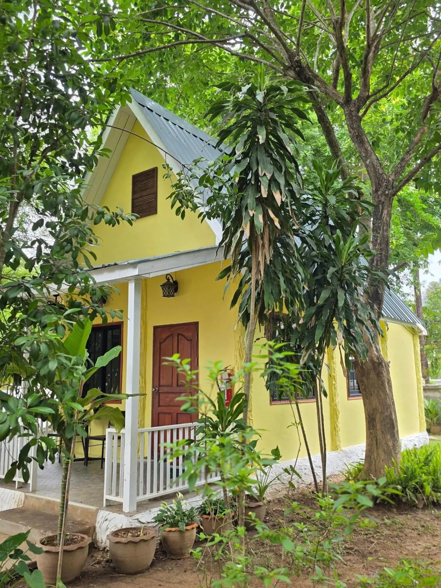 Baan Pong Tara