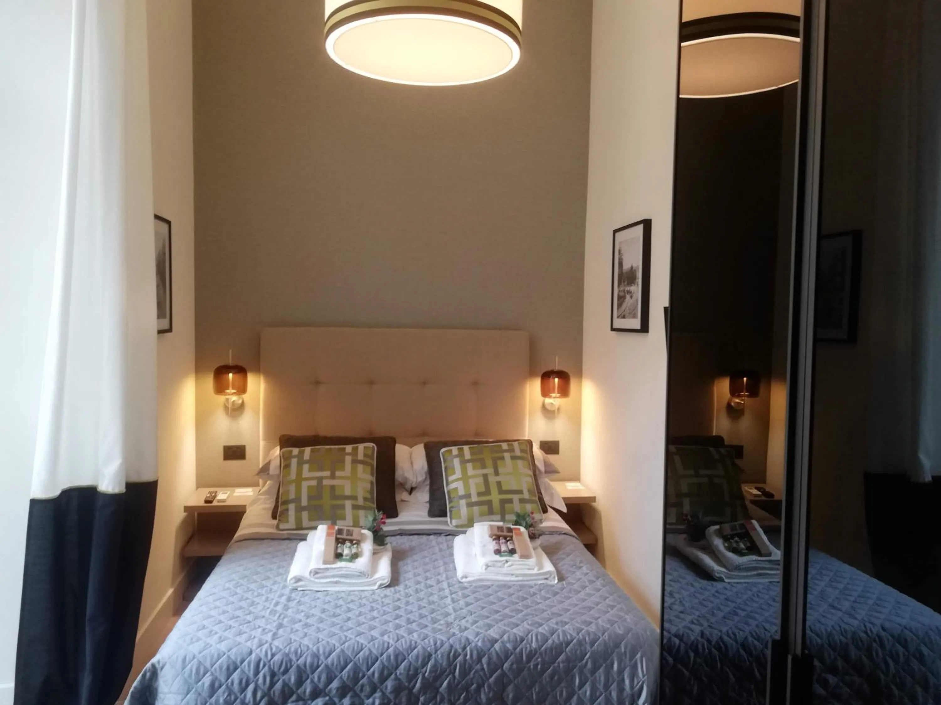 Napoli Mariana Luxury