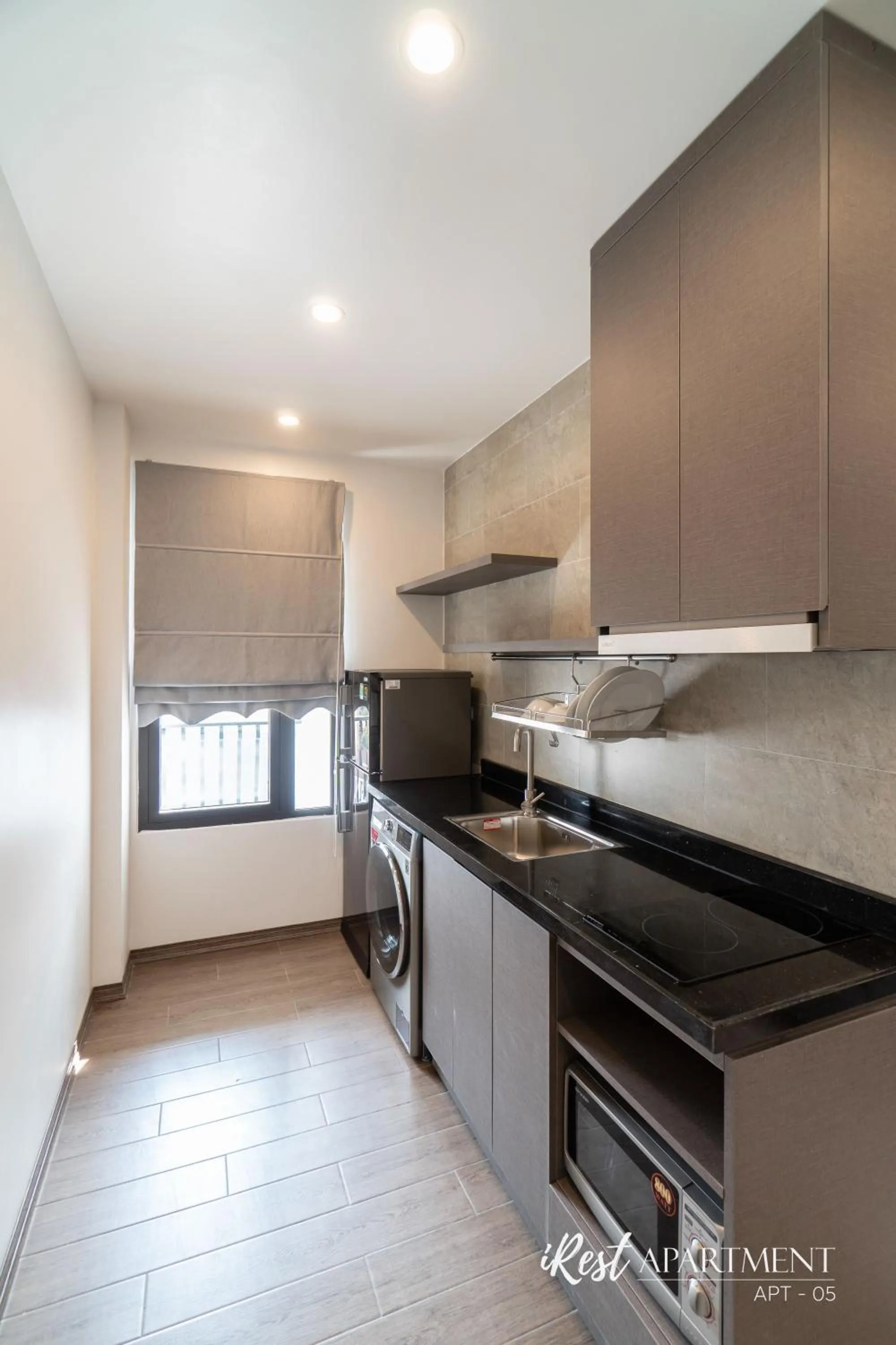 Kitchen or kitchenette in iRest Apartment Vinh Yen