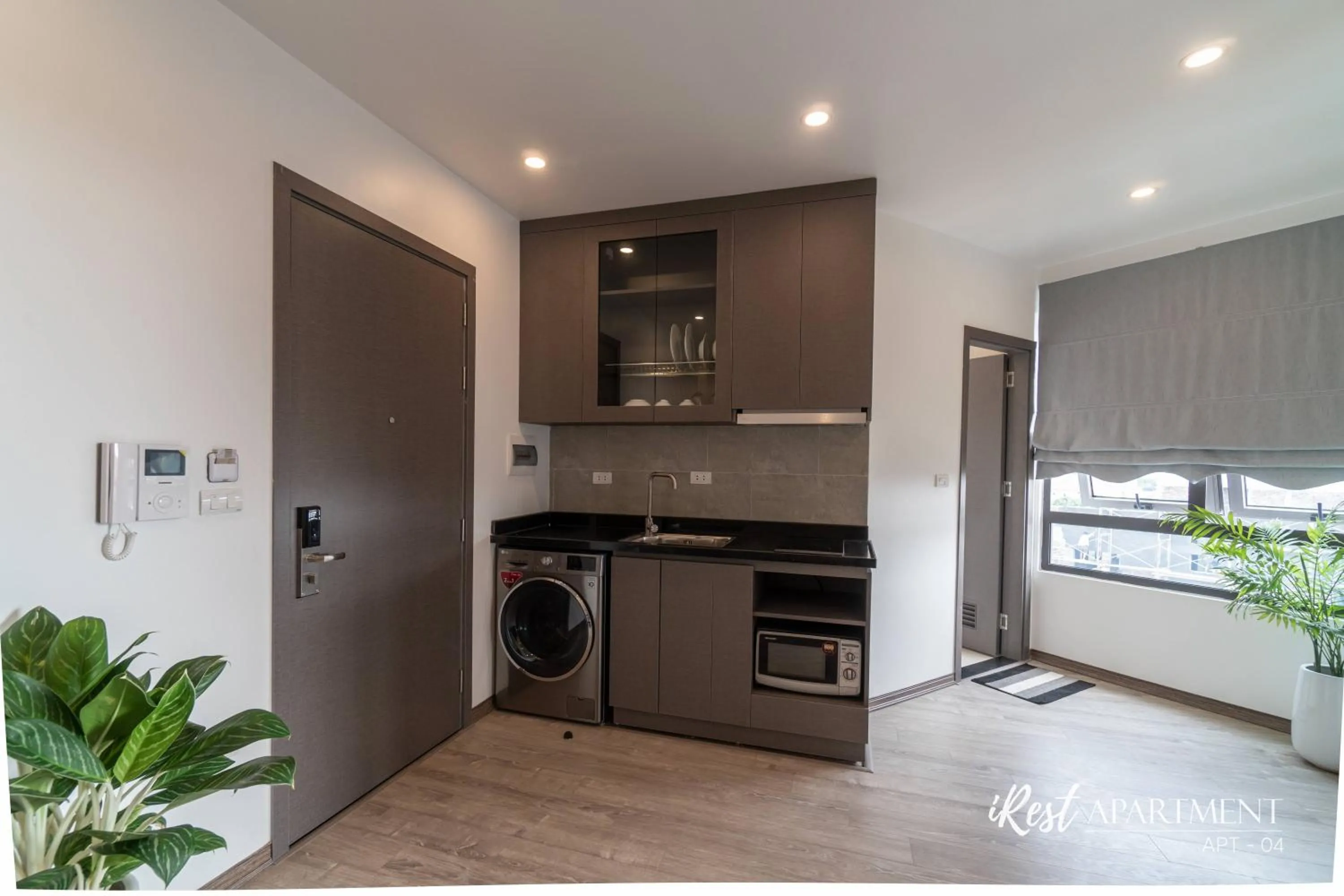 Kitchen or kitchenette in iRest Apartment Vinh Yen
