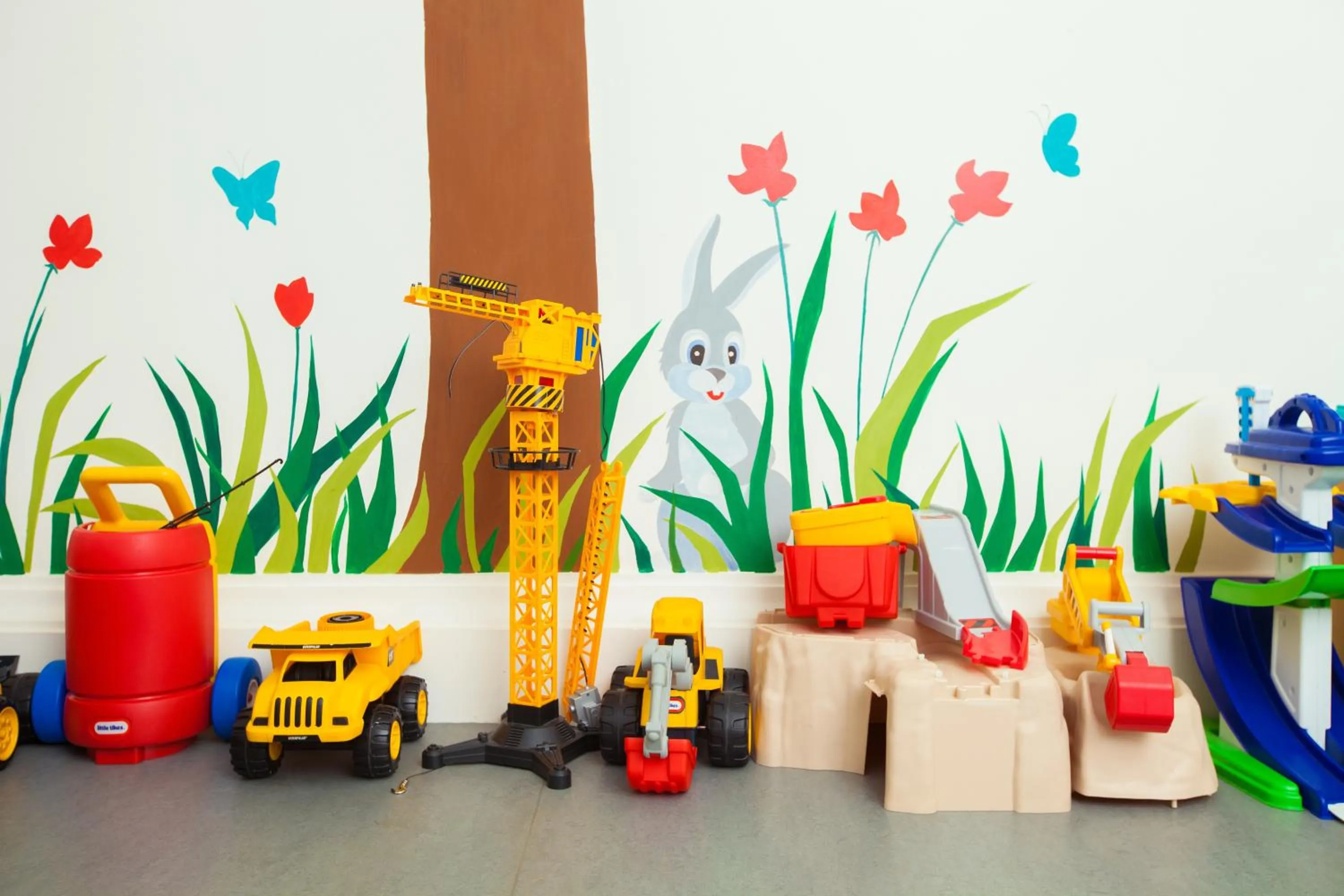 Library in Central Mansions Serviced Apartments