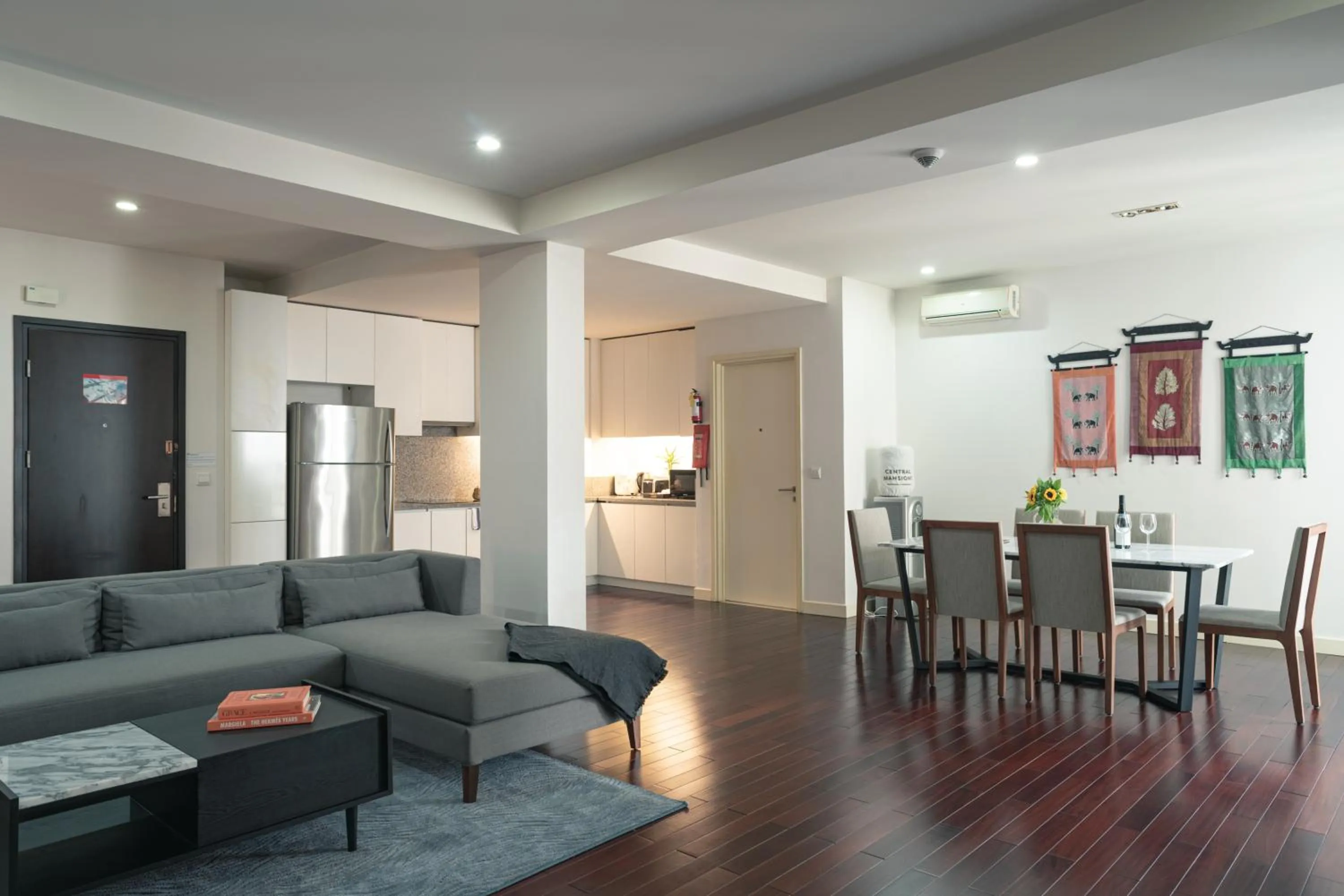 Central Mansions Serviced Apartments