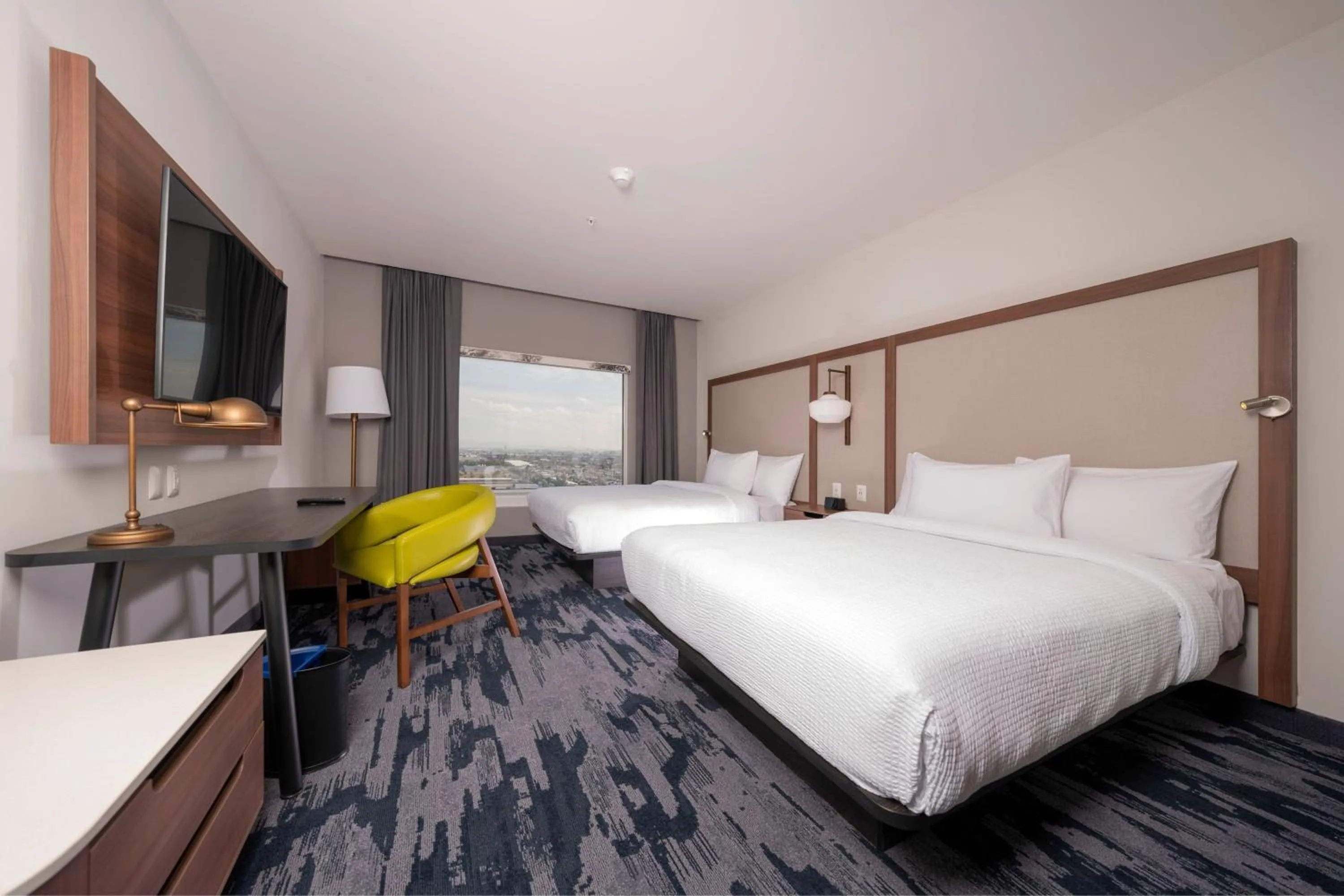 Photo of the whole room, Bed in Fairfield by Marriott Inn & Suites San Luis Potosi