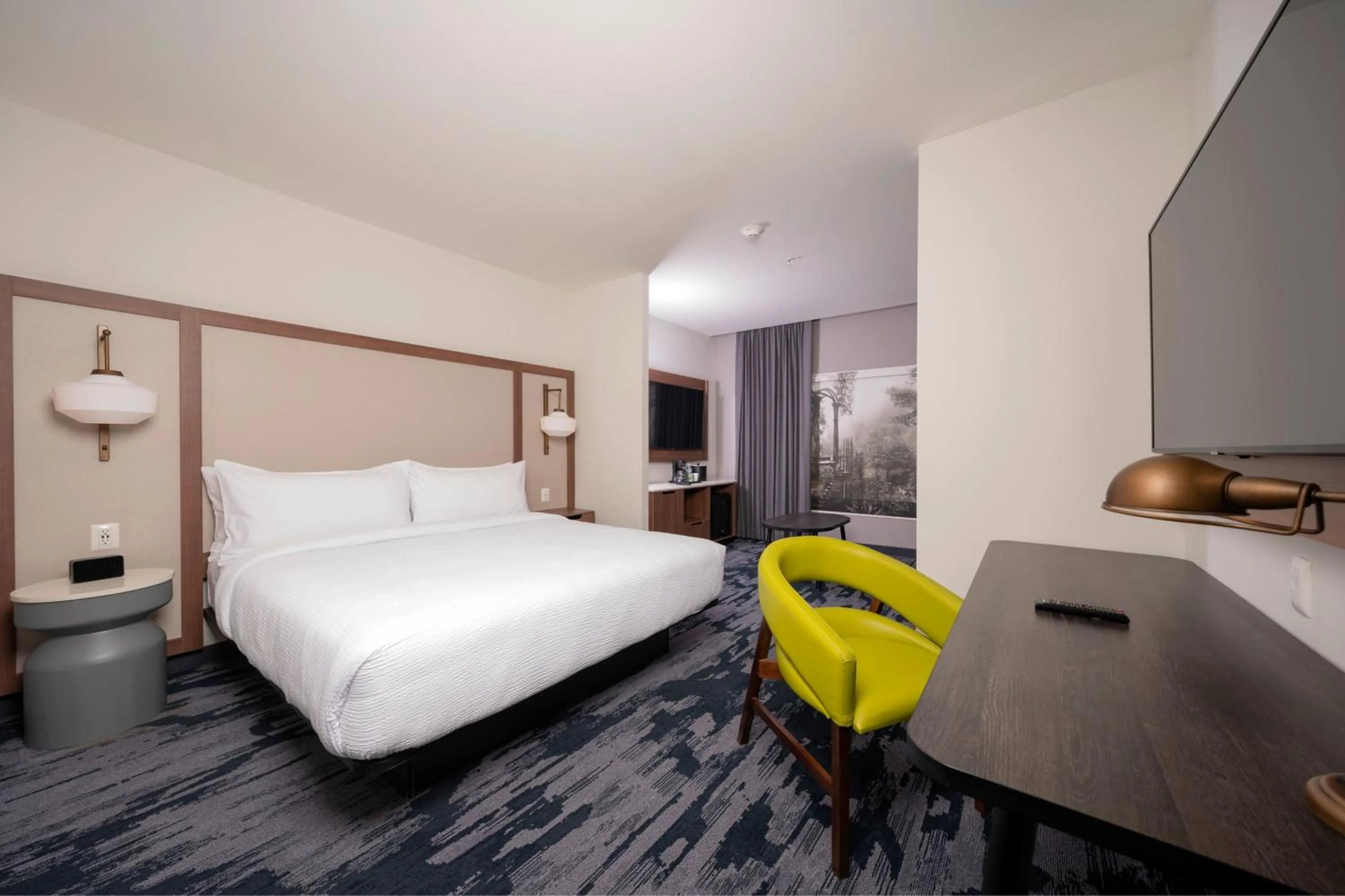 Photo of the whole room, Bed in Fairfield by Marriott Inn & Suites San Luis Potosi
