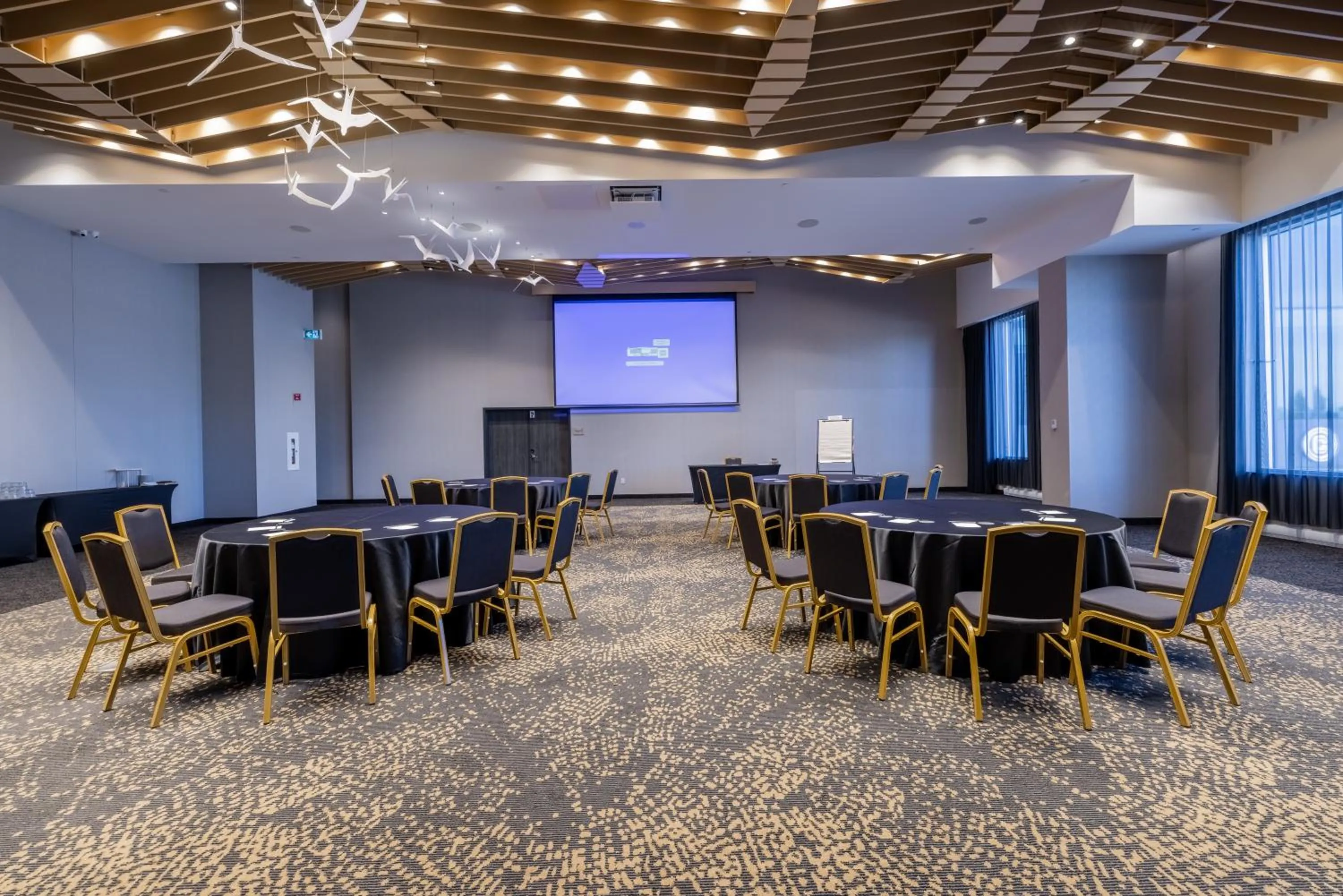 Meeting/conference room in Courtyard by Marriott Montreal Brossard