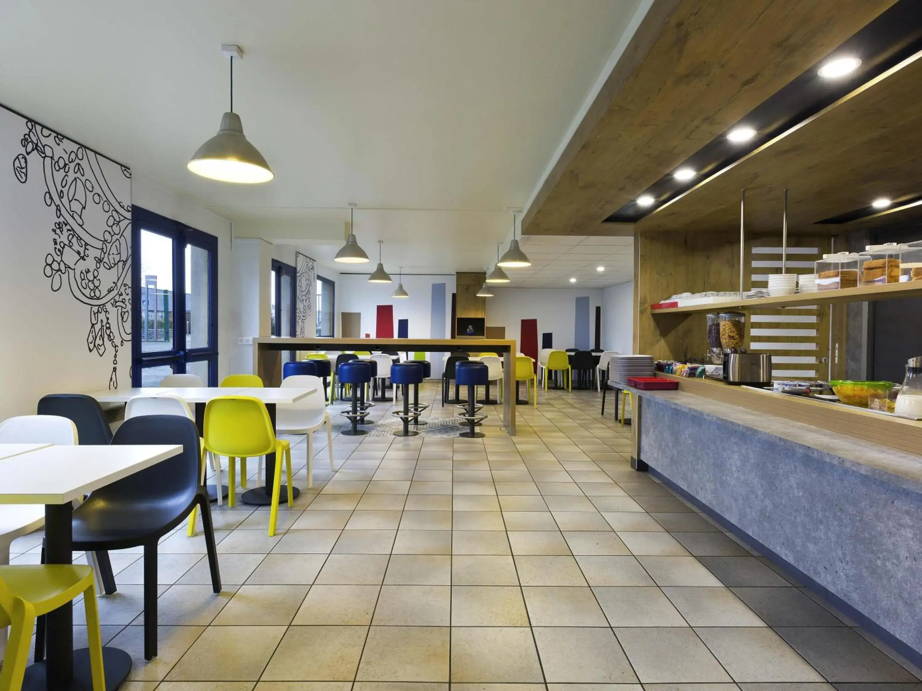 Property building in ibis budget Chilly-Mazarin Les Champarts Property building in ibis budget Chilly-Mazarin Les Champarts