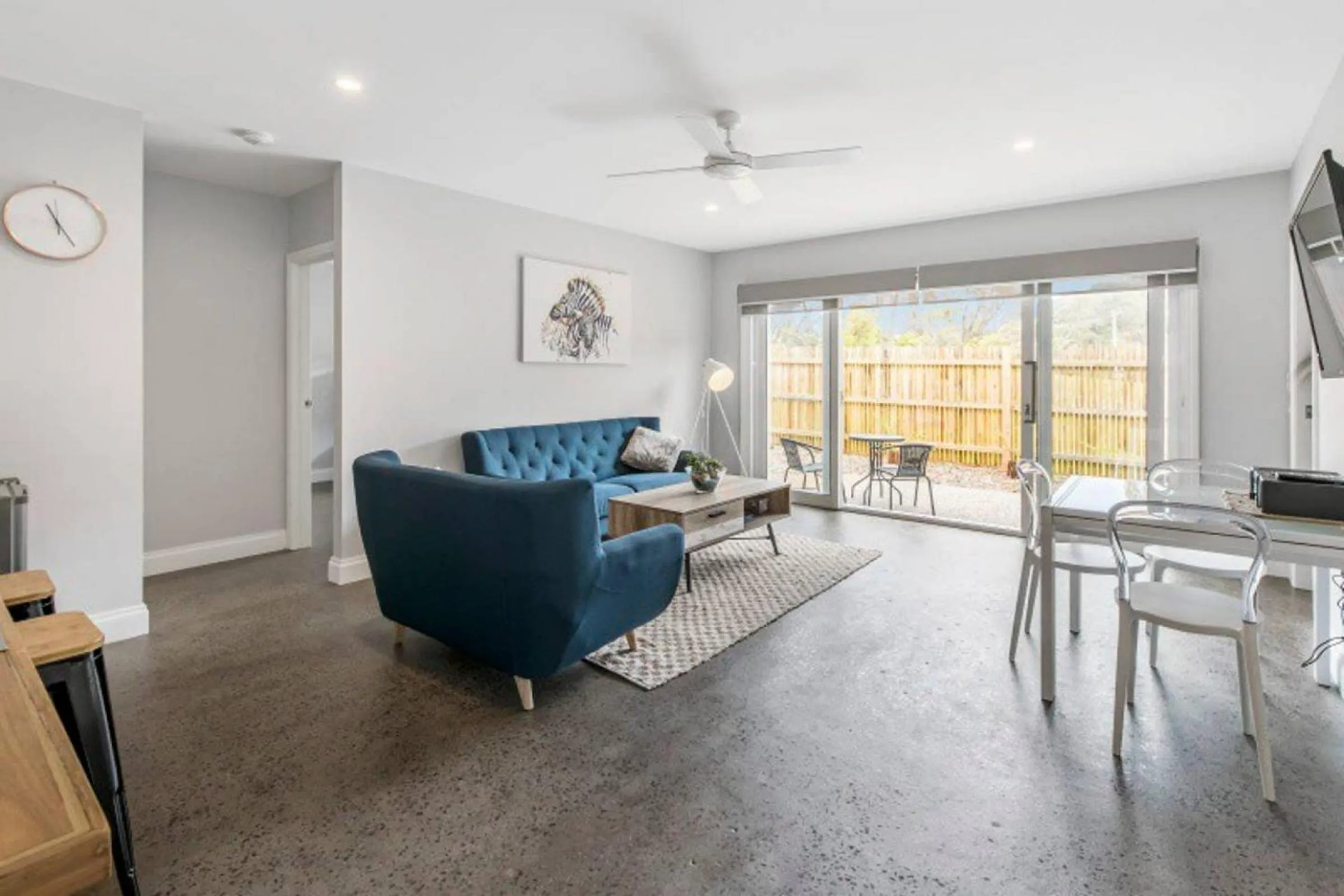 Living room in HALE KUPA Rye Beach House Spa Table Tennis