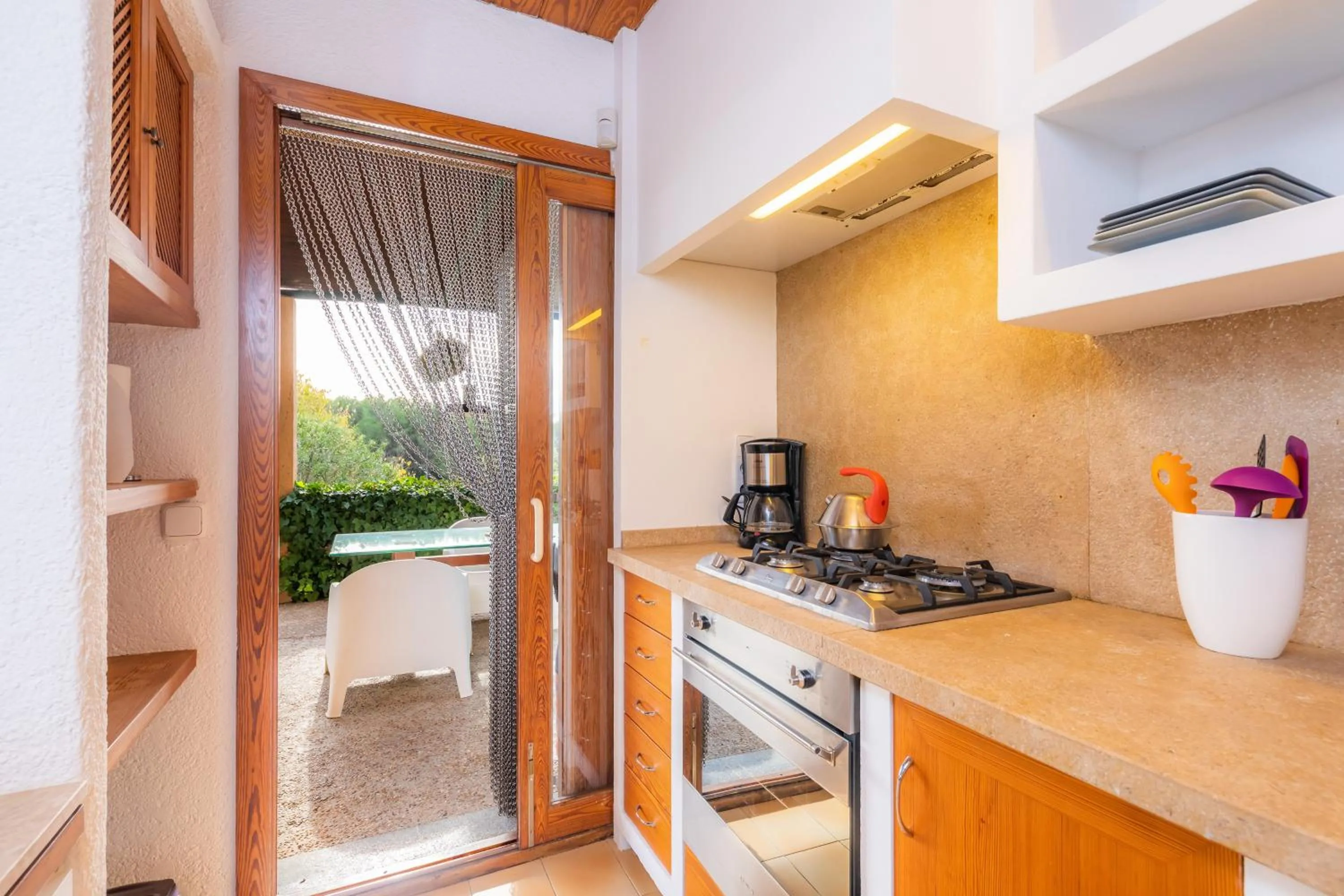 Kitchen or kitchenette in Na Pineda