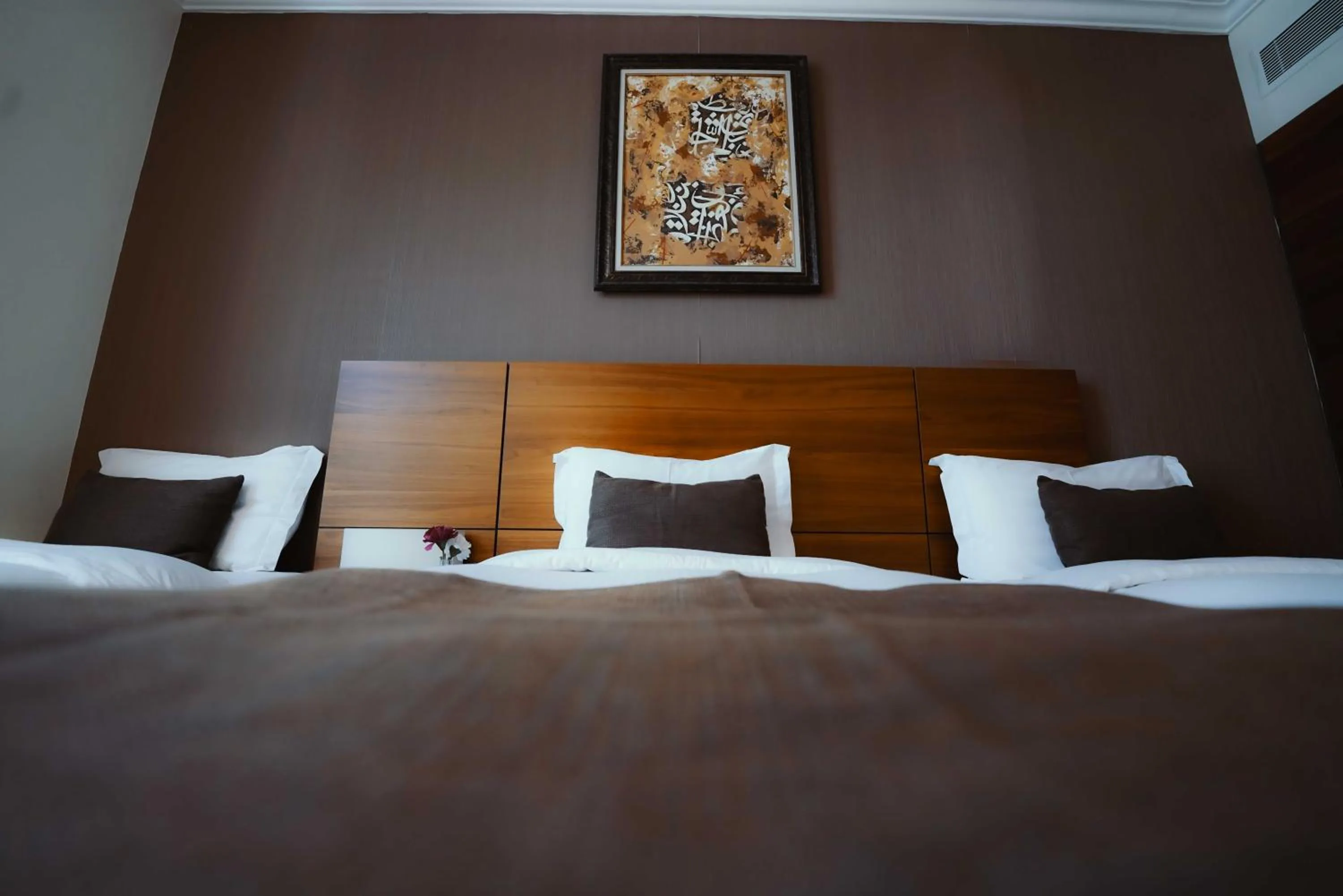 Bed in Nour Althuria Hotel - Elaf Almaqam