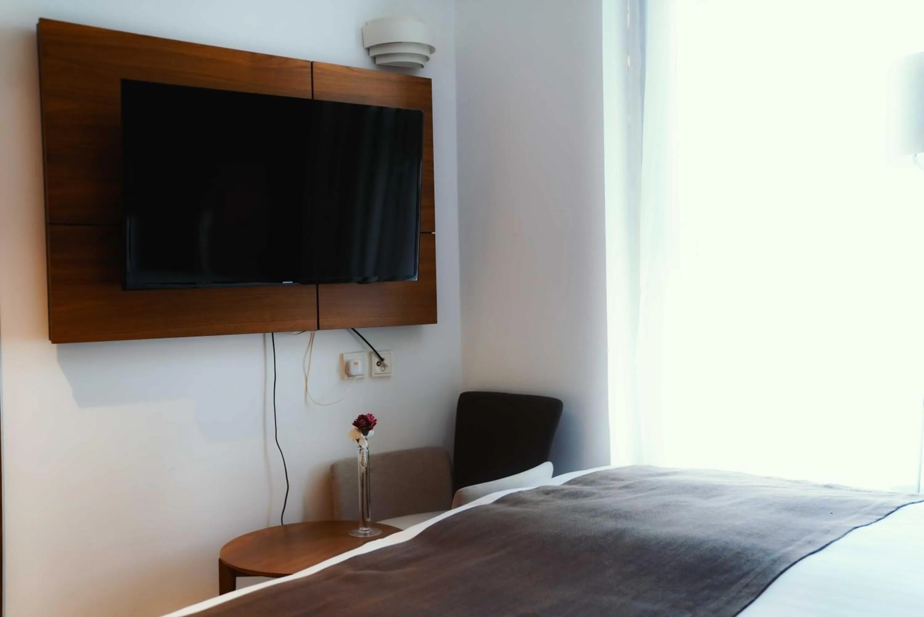 Bed in Nour Althuria Hotel - Elaf Almaqam