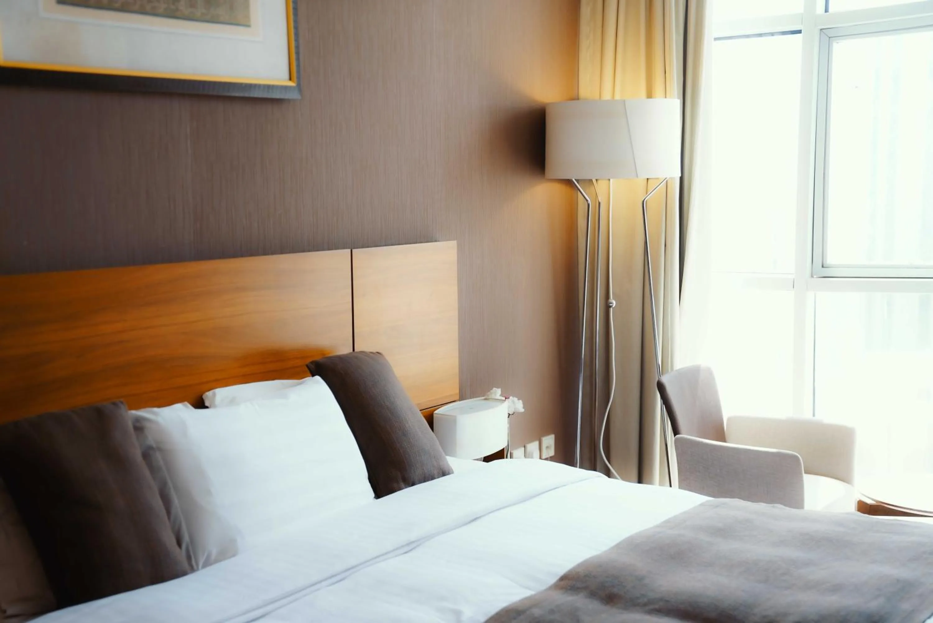 Bed in Nour Althuria Hotel - Elaf Almaqam