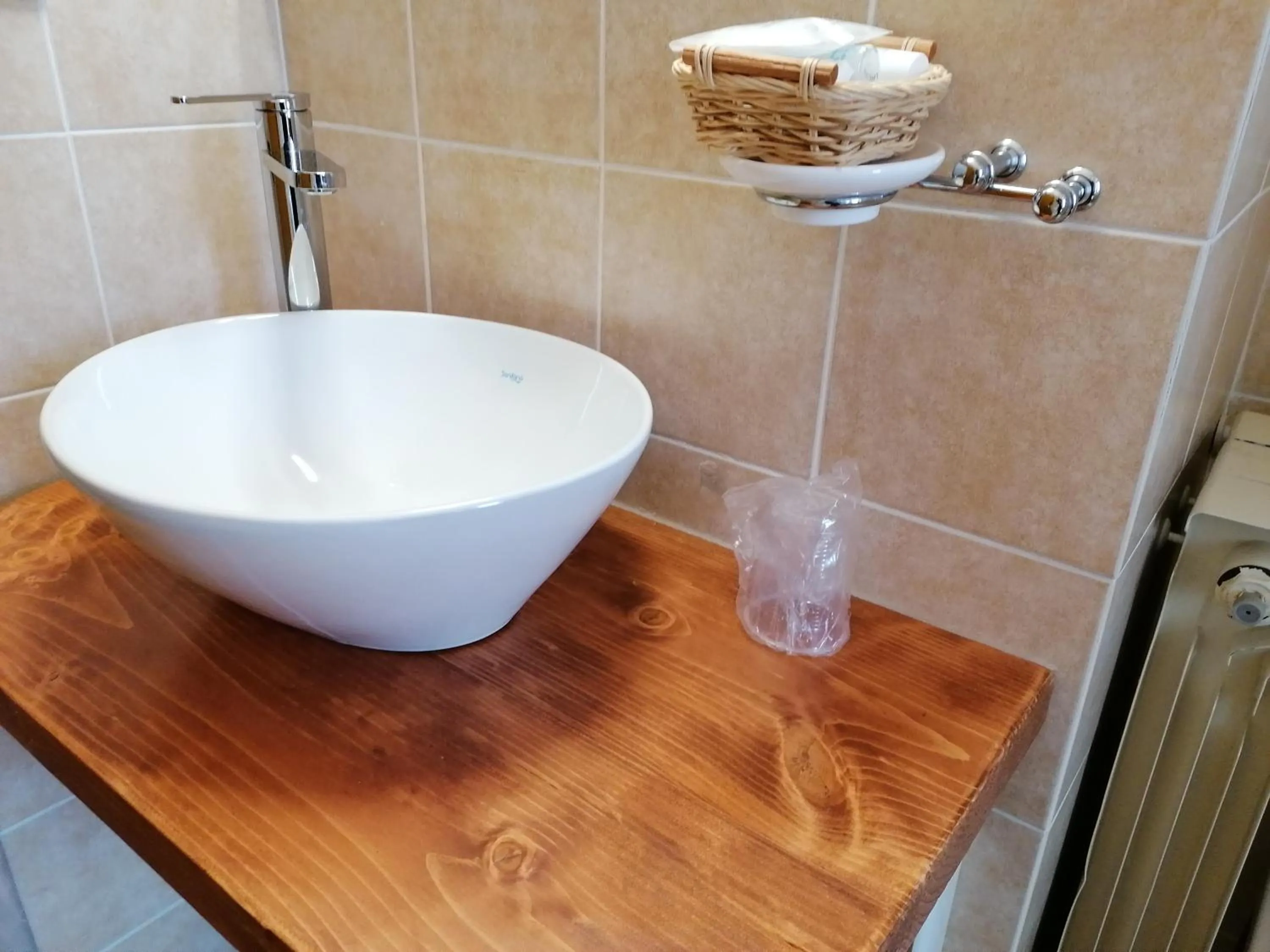 Bathroom in Albergo Sella - Monte Amiata