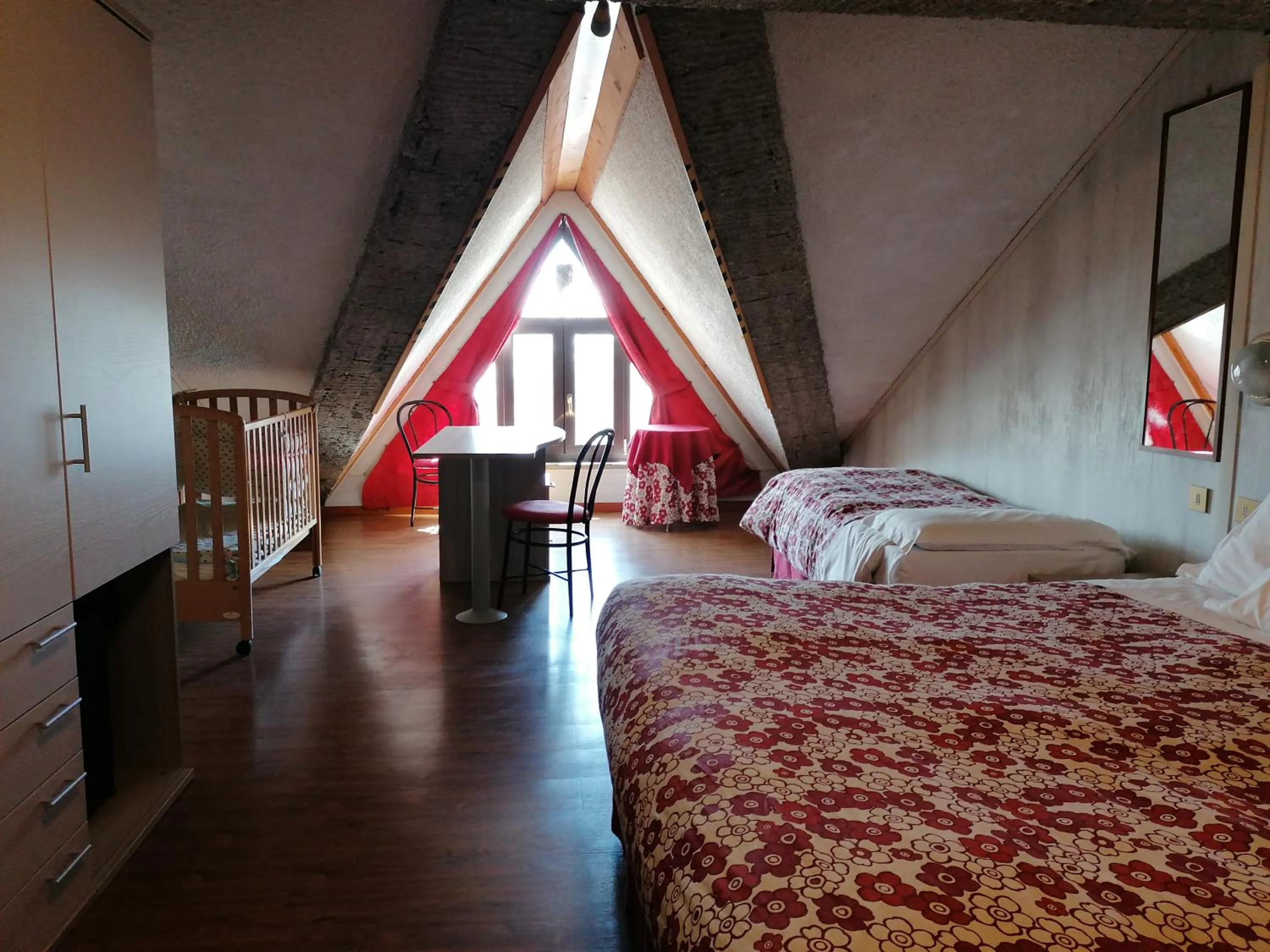 Bed in Albergo Sella - Monte Amiata