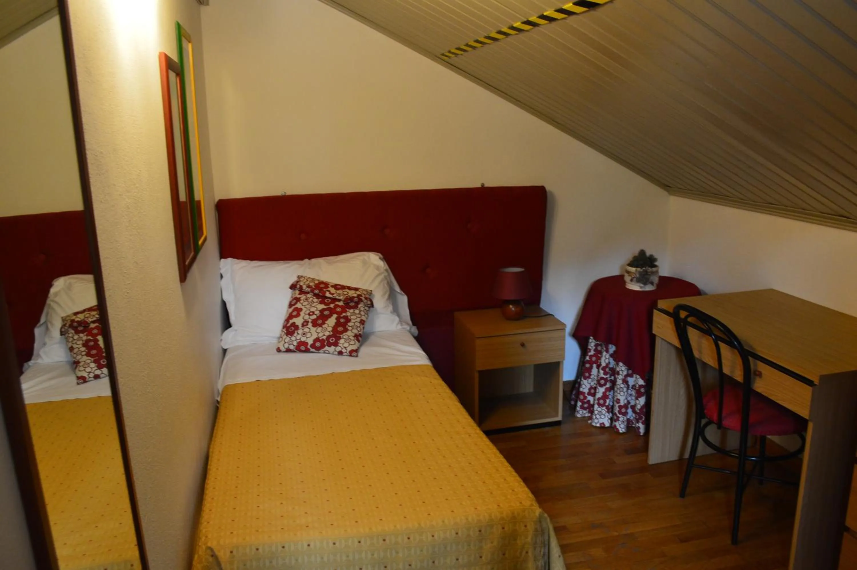 Bed in Albergo Sella - Monte Amiata