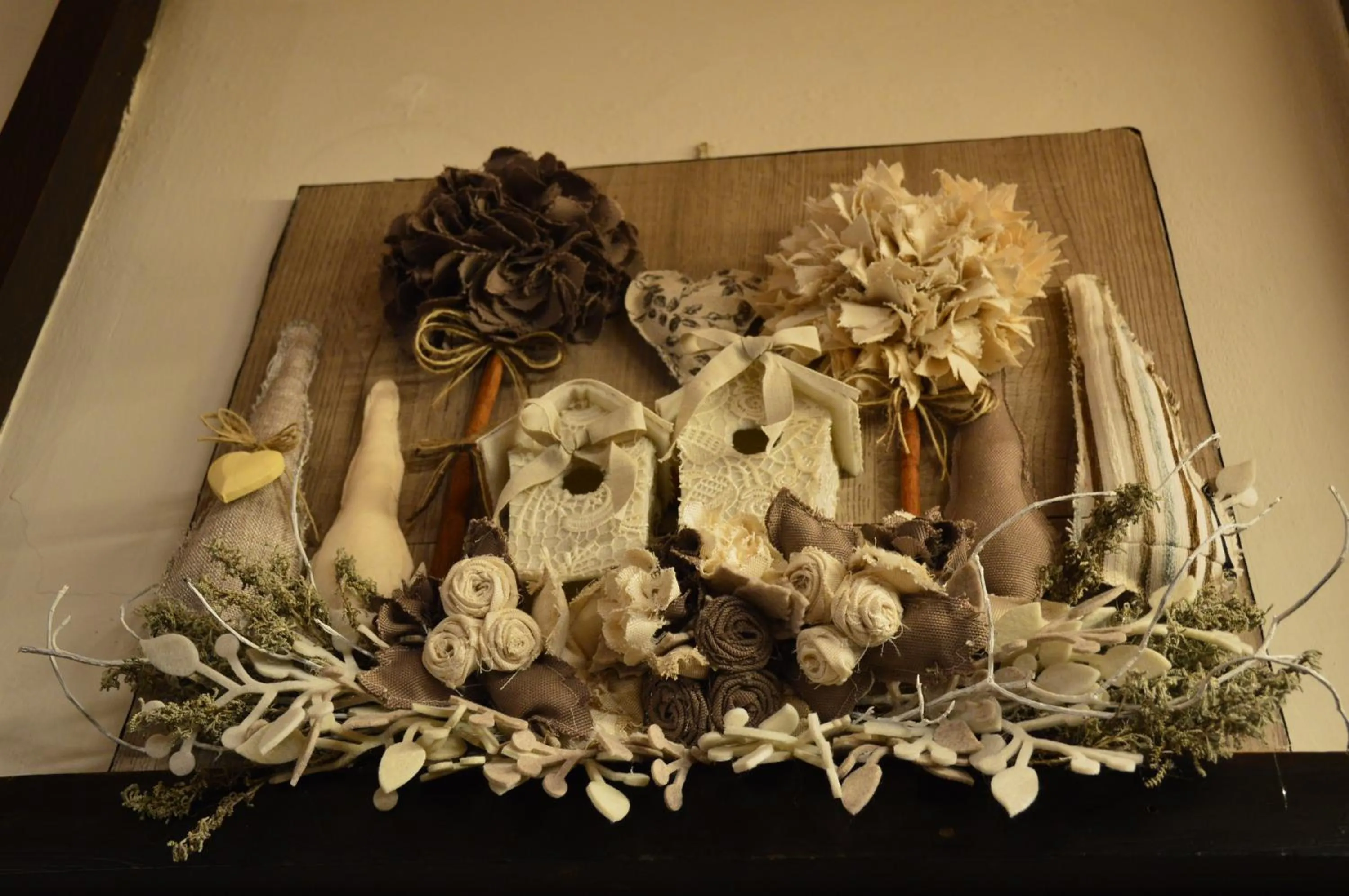 Decorative detail in Albergo Sella - Monte Amiata
