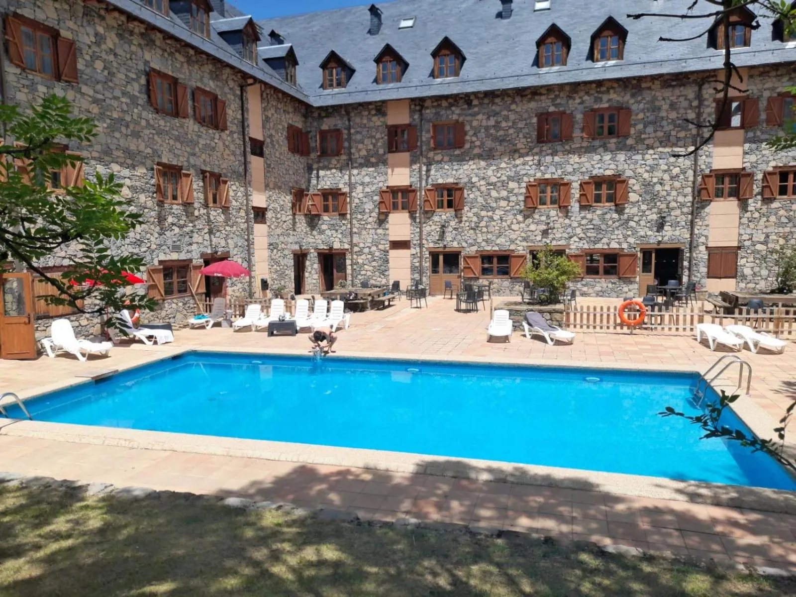 Swimming pool in SNÖ Vall de Boí