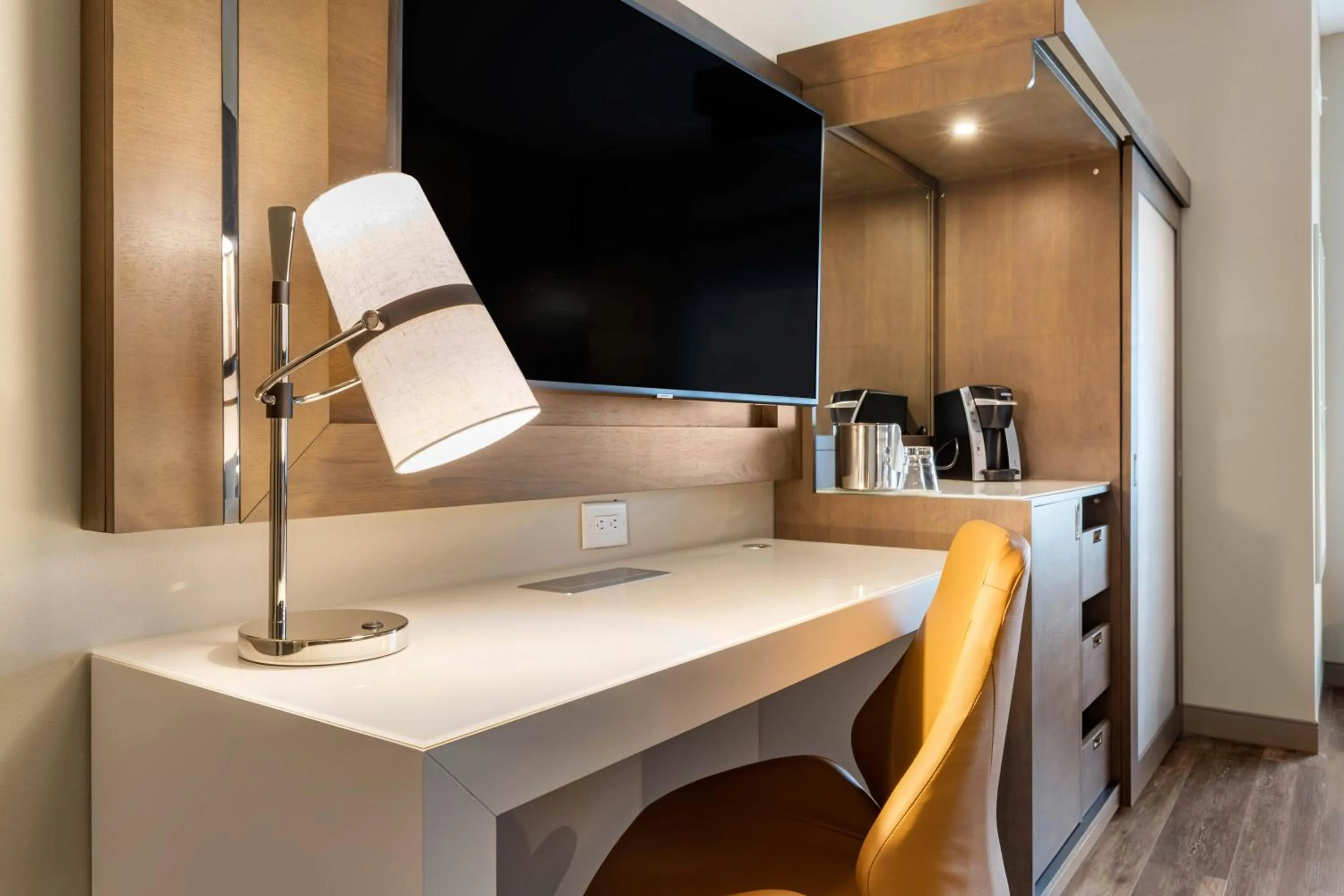 Bedroom in DoubleTree by Hilton Summerville Nexton