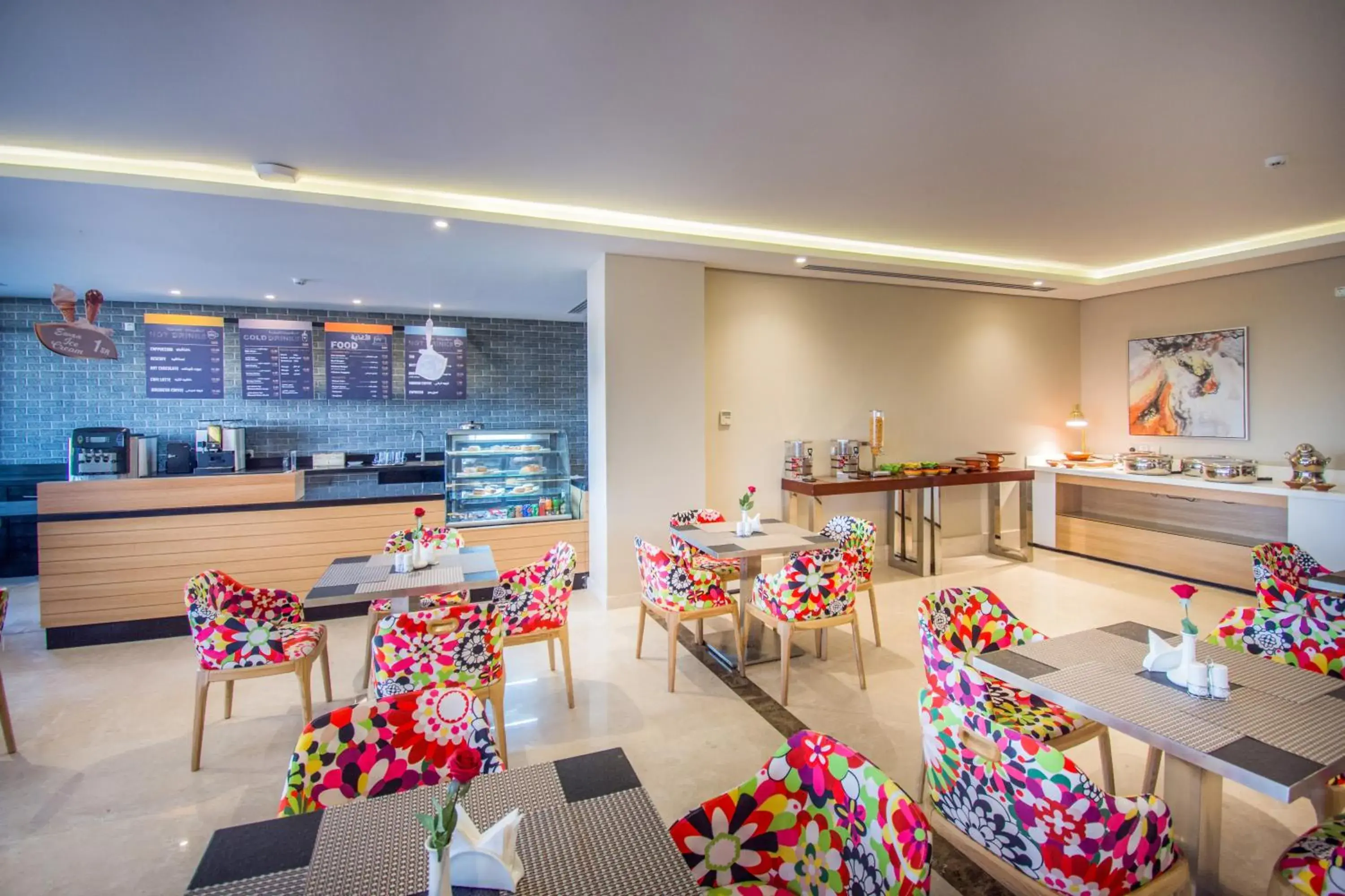 Restaurant/places to eat in Ewaa Express Hotel - Gaber Restaurant/places to eat in Ewaa Express Hotel - Gaber