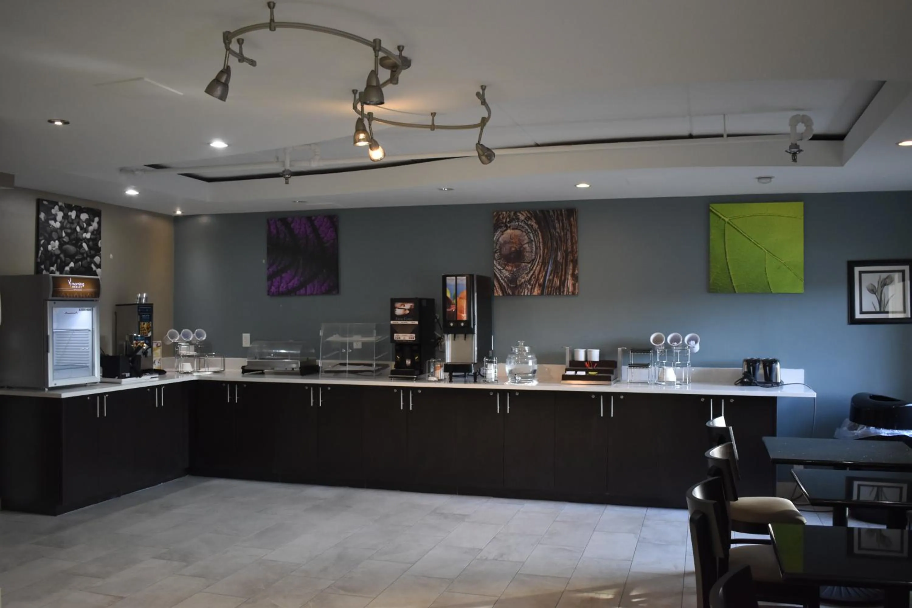 Coffee/tea facilities in Sleep Inn & Suites West Knoxville