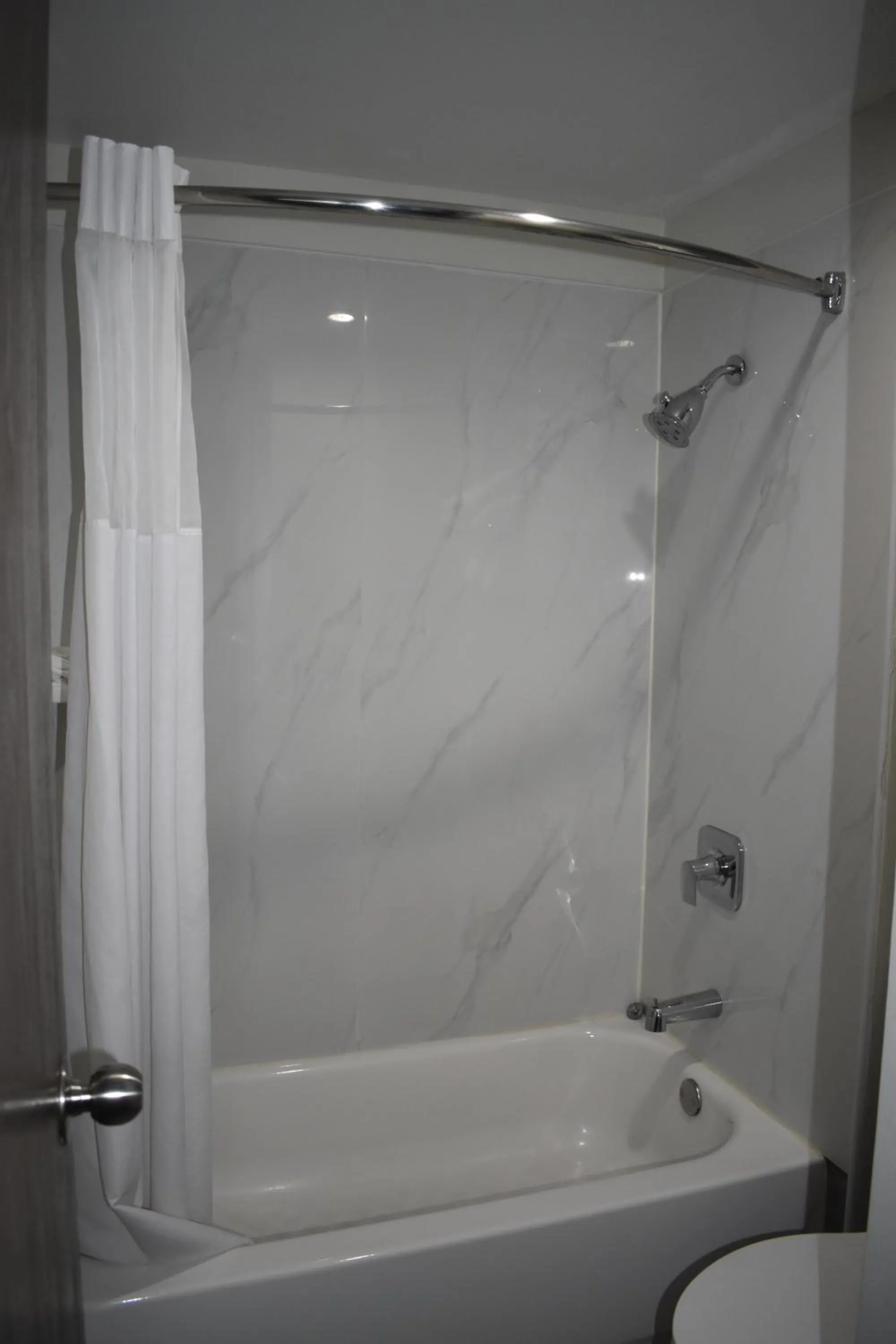 Shower in Sleep Inn & Suites West Knoxville