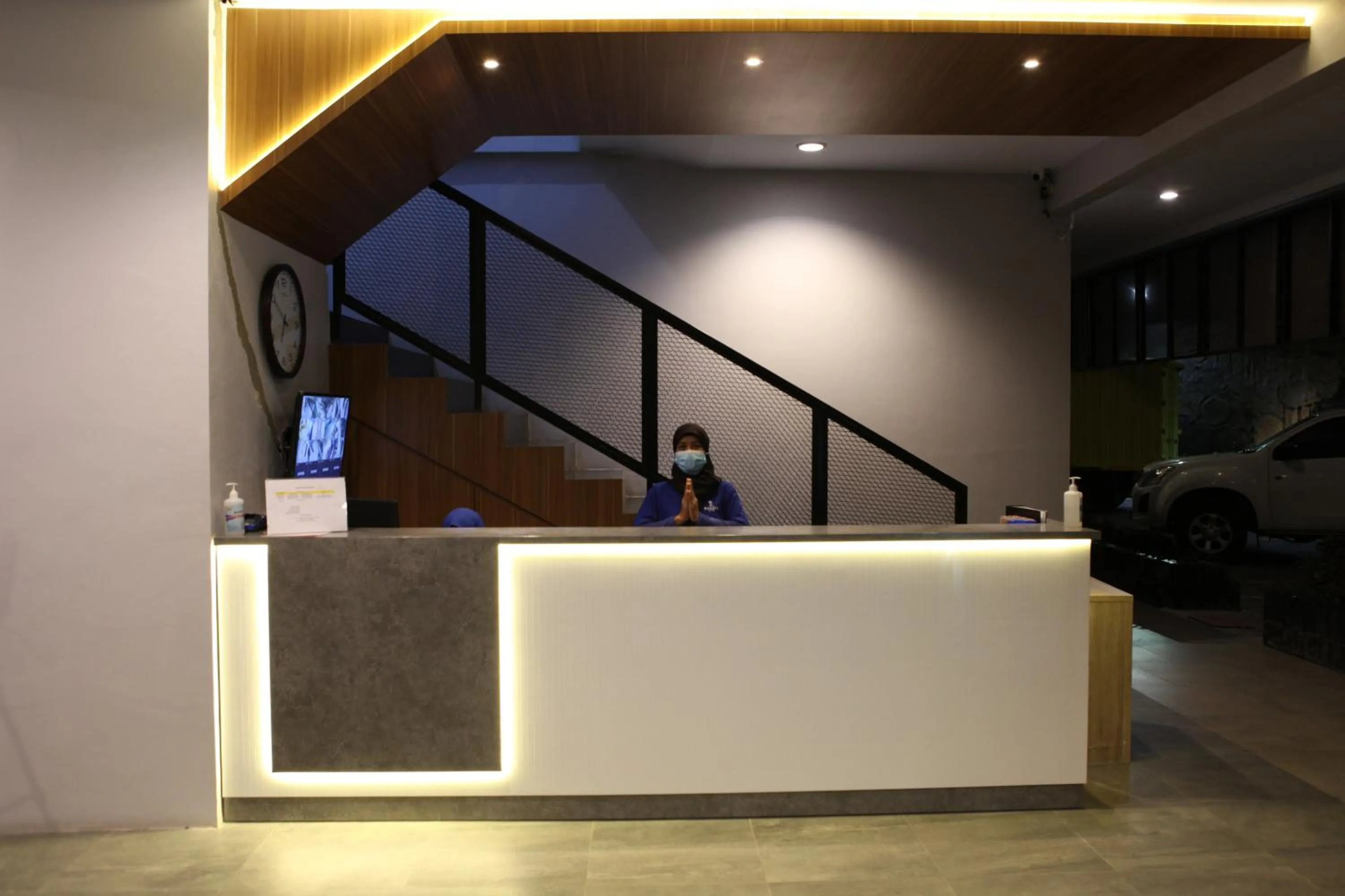 Lobby or reception in Rahayu Hotel Cirebon