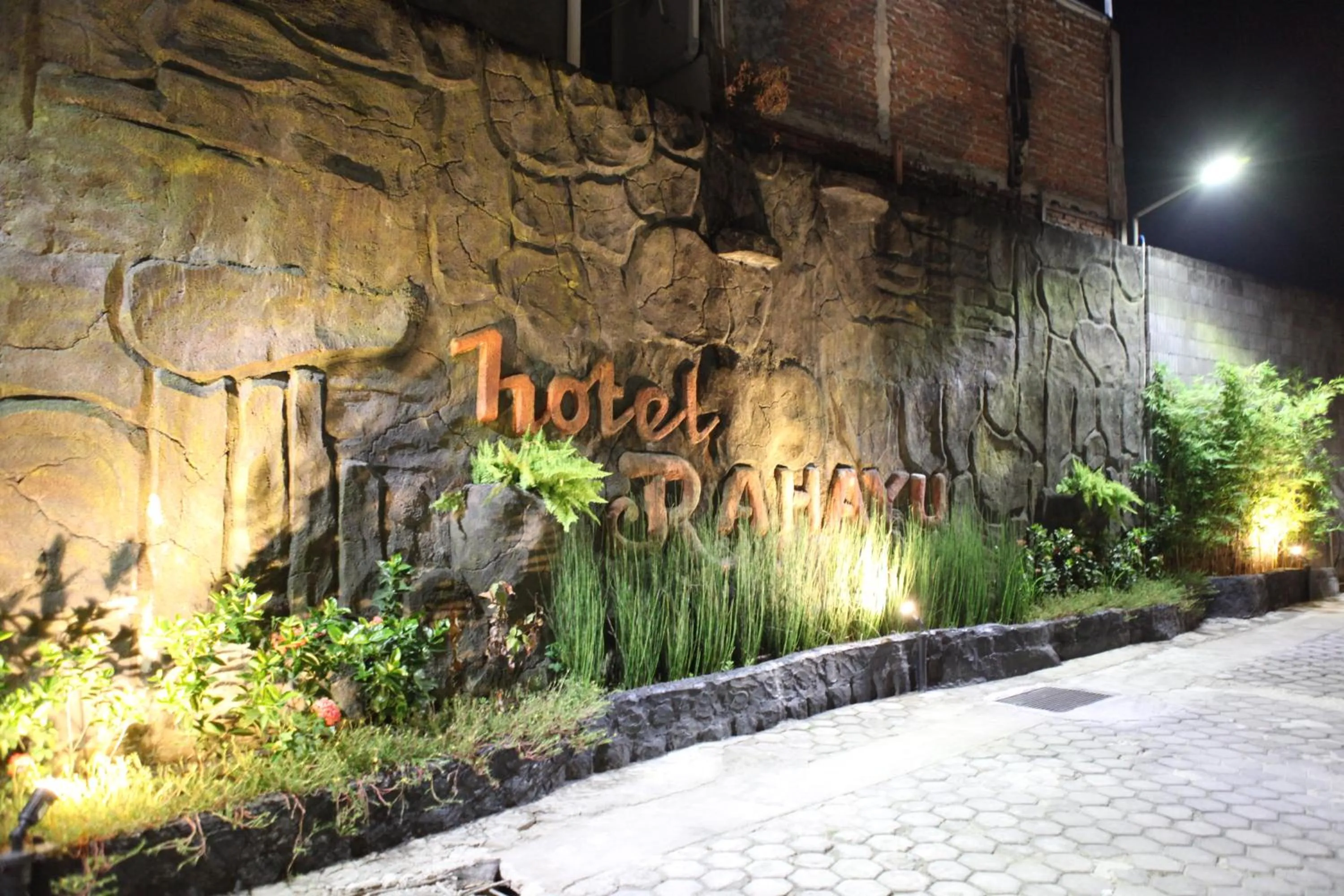 Night in Rahayu Hotel Cirebon