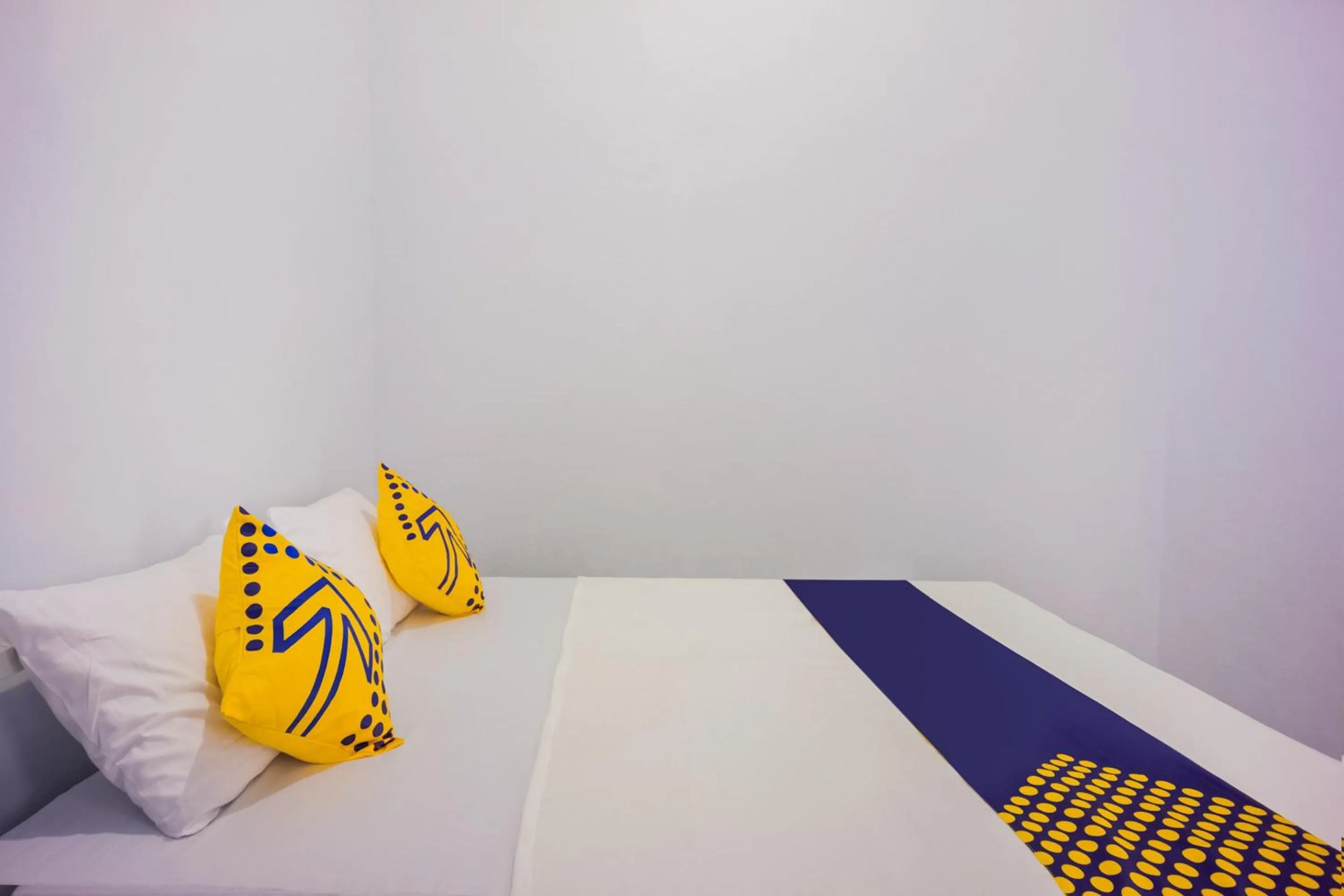 Bedroom, Bed in OYO 2277 Lulu Homes