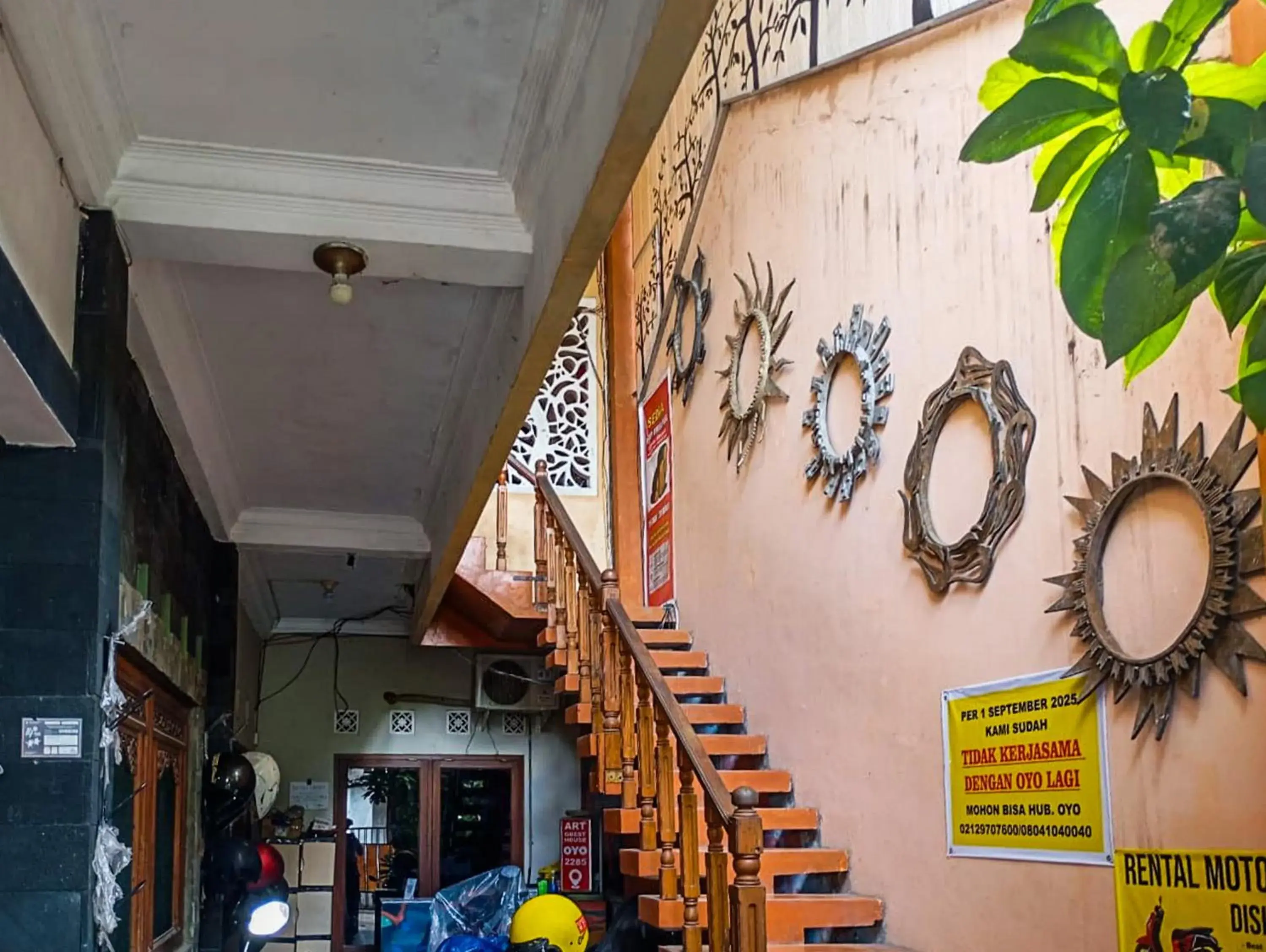 Property building in Art Guesthouse Syariah Near Malioboro RedPartner Property building in Art Guesthouse Syariah Near Malioboro RedPartner