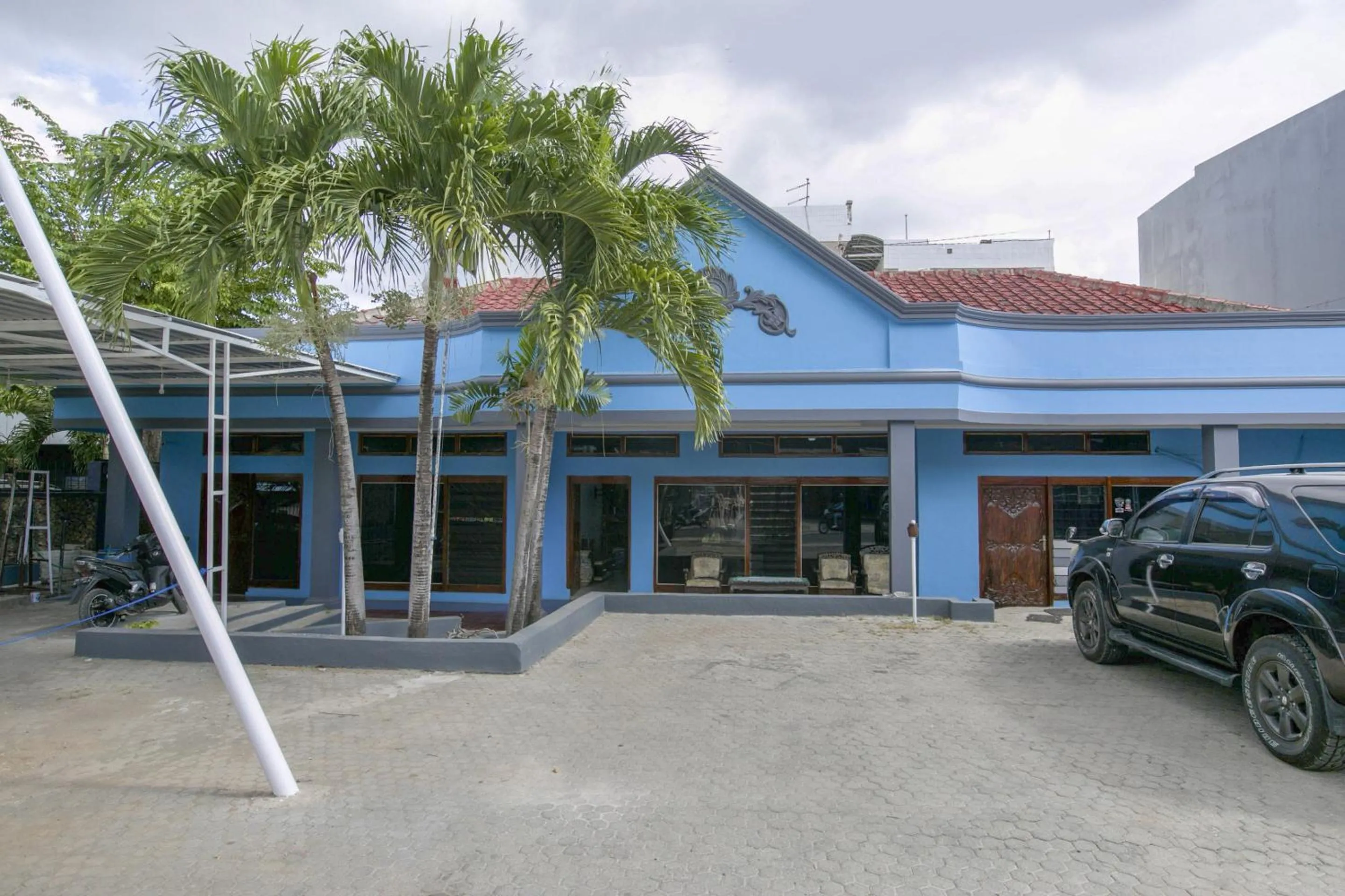 Property building in Hotel O Charvita