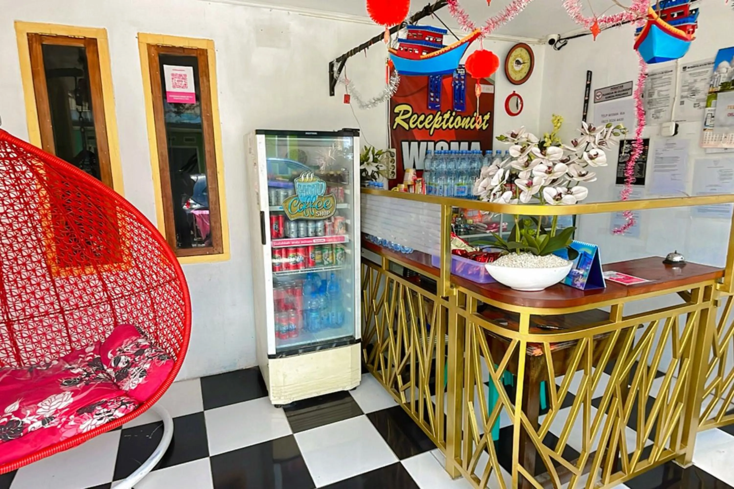 Lobby or reception in RedDoorz near Jalan Angsana Lubuk Linggau